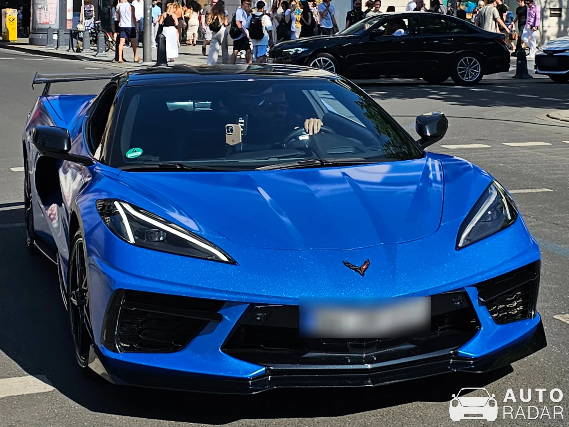 Chevrolet Corvette C8 E-Ray spotted in Düsseldorf