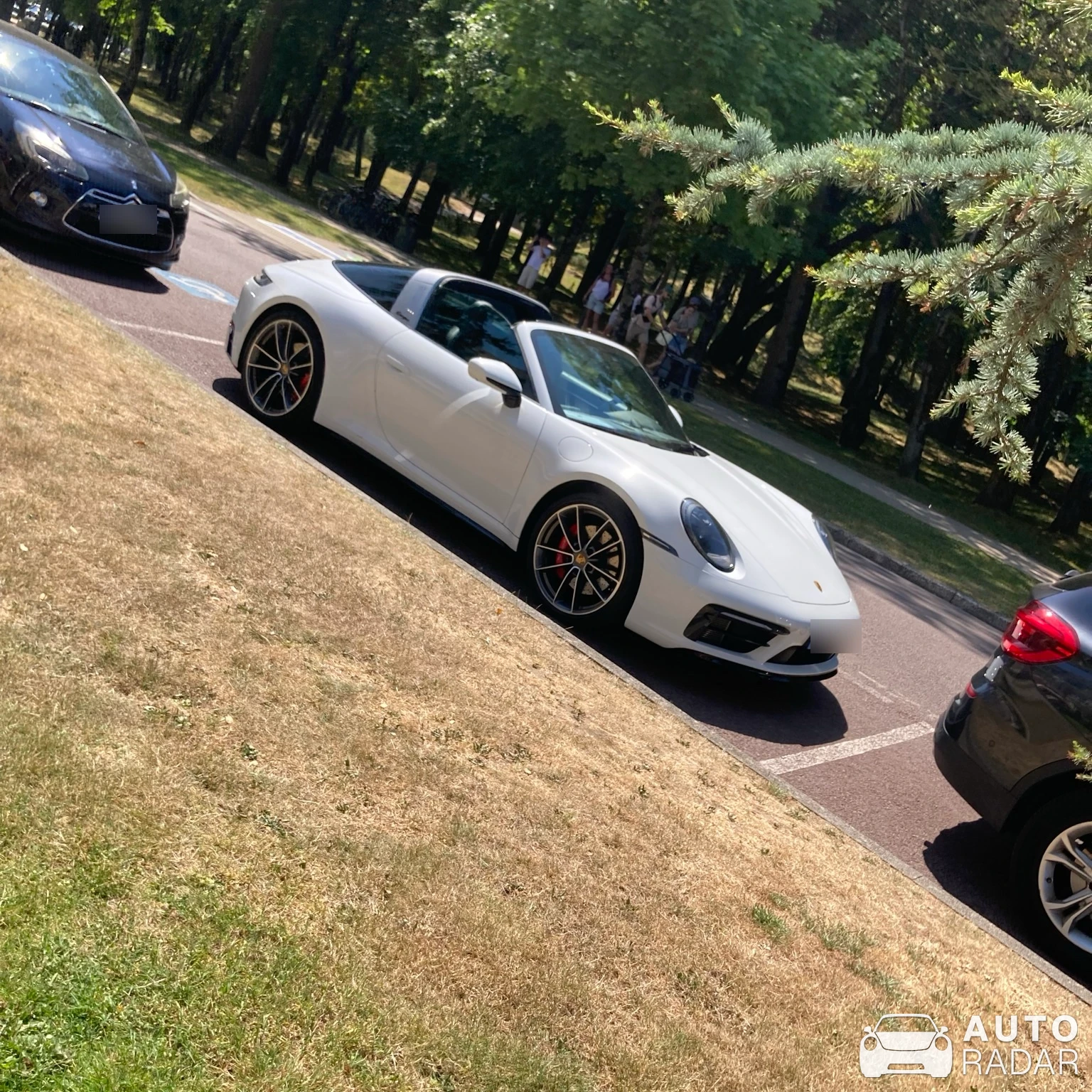 Porsche 911 Targa spotted in Neufchâtel-Hardelot