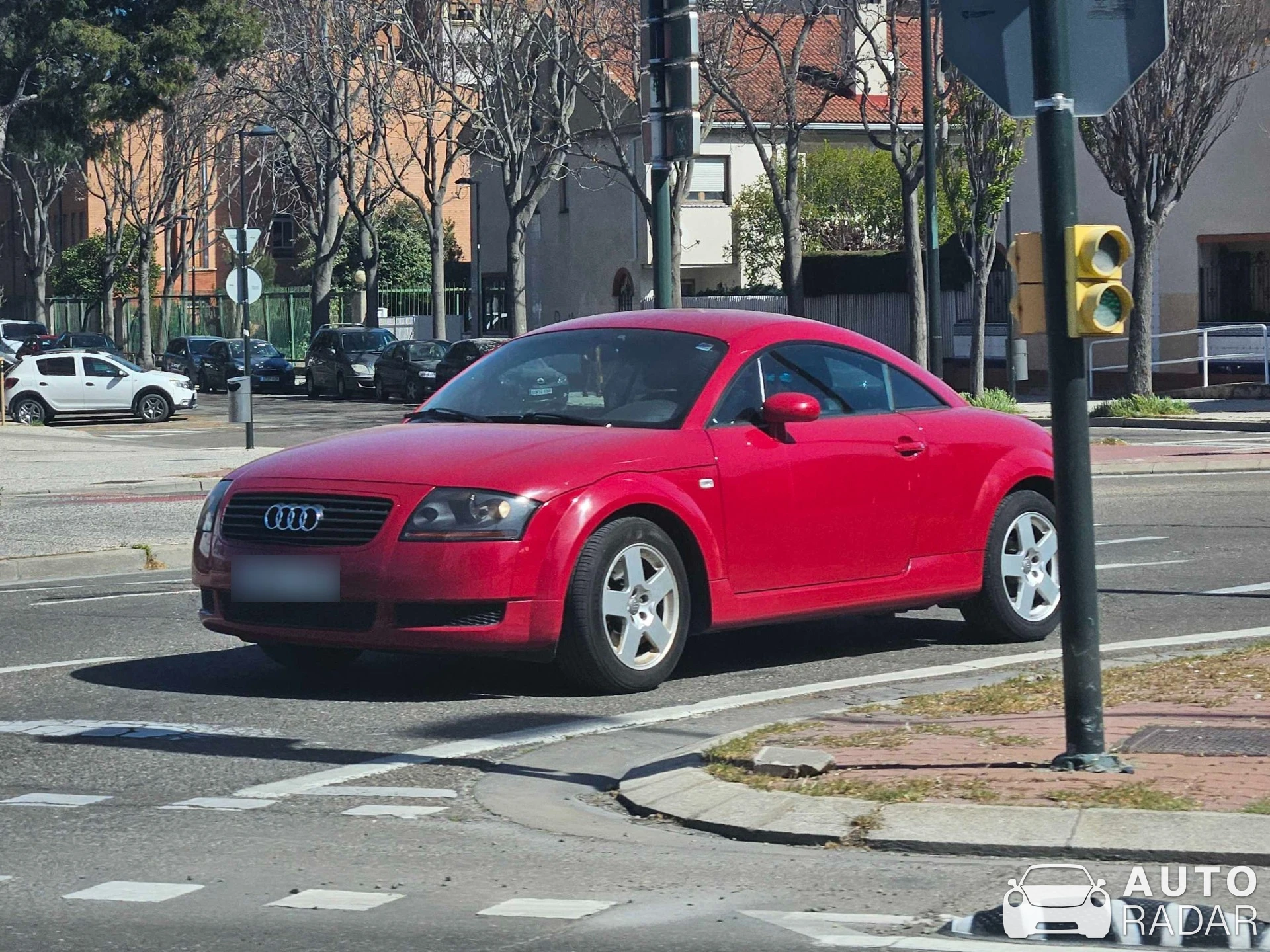 Audi TT 8N spotted in Zaragoza
