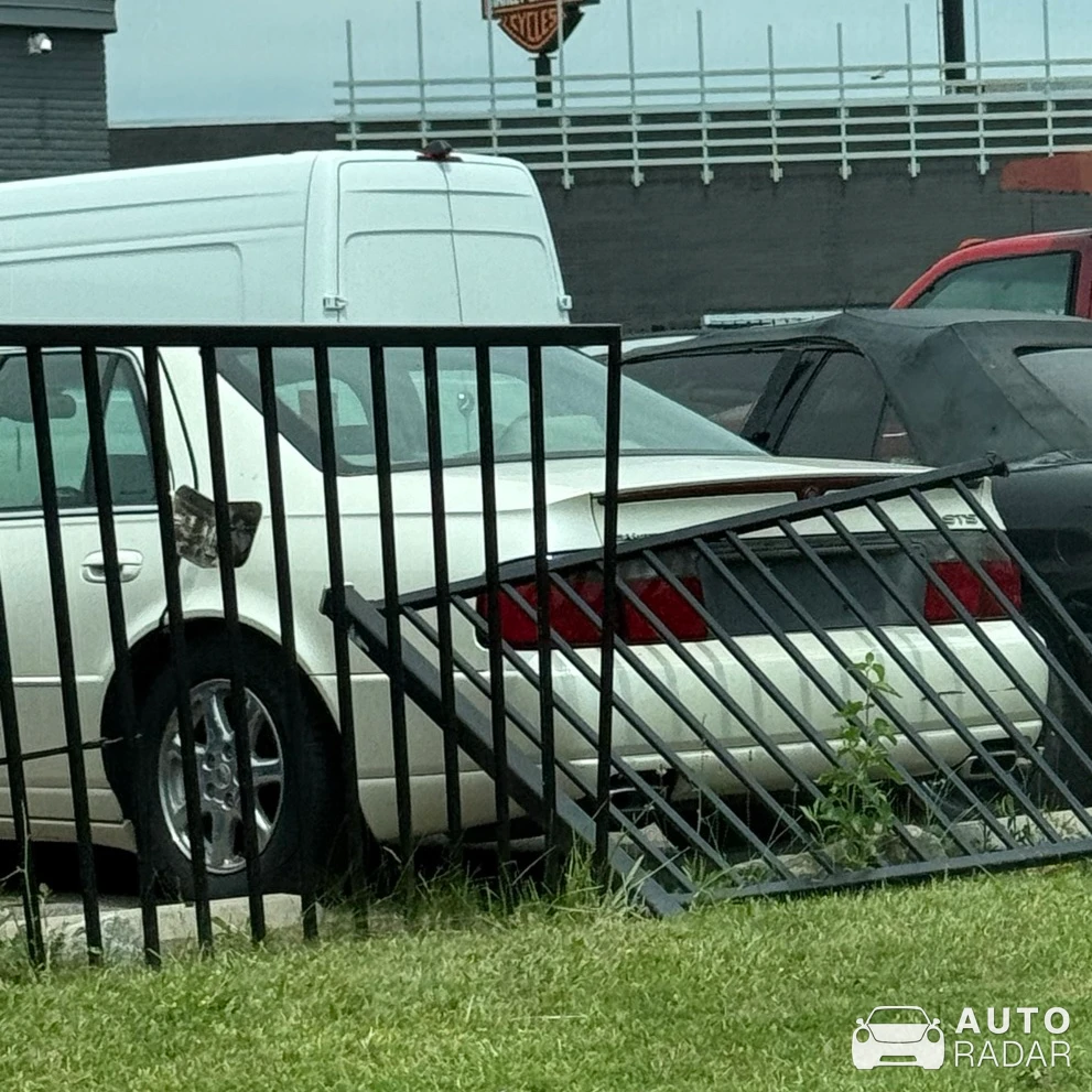Cadillac STS spotted in Brook Park