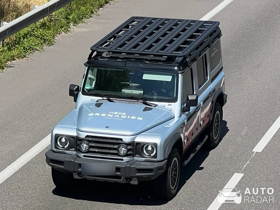 Ineos Grenadier spotted in Dommartin-lès-Toul
