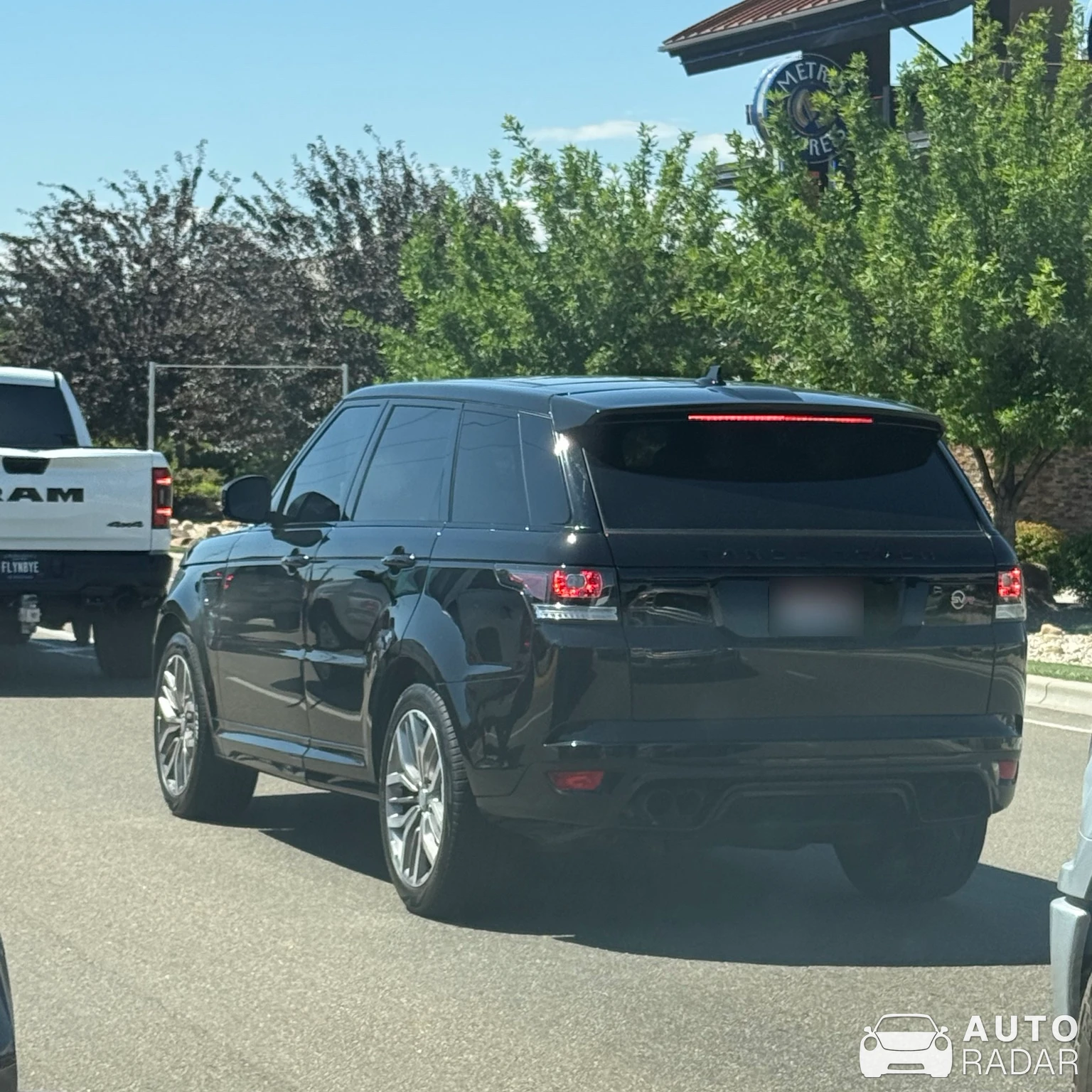 Land Rover Range Rover Sport SVR spotted in Meridian