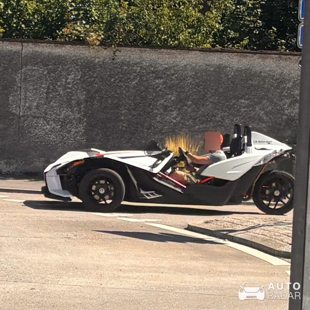 Polaris Slingshot spotted in Pfäffikon SZ