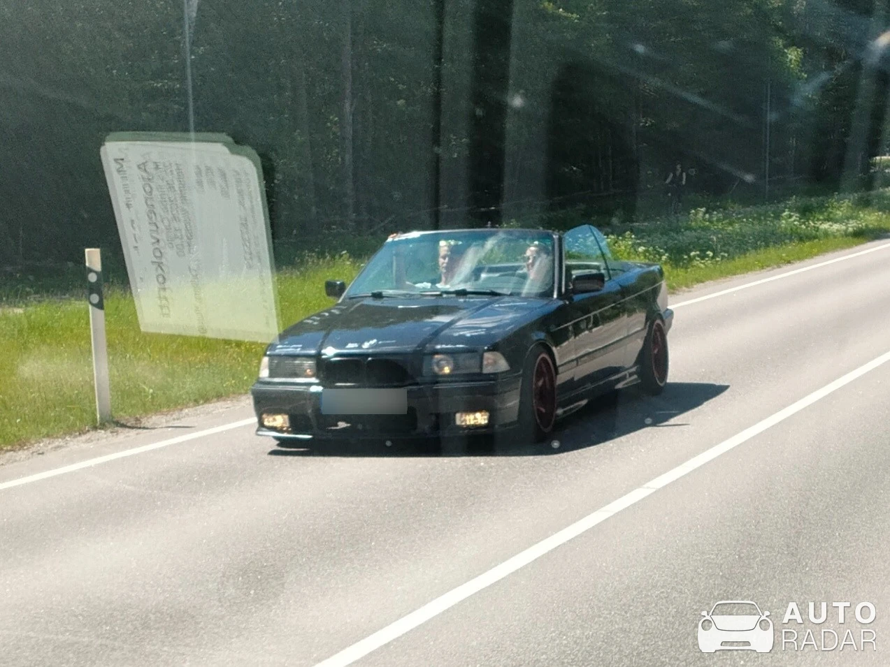 BMW M3 E36 Cabriolet spotted in Mändjala