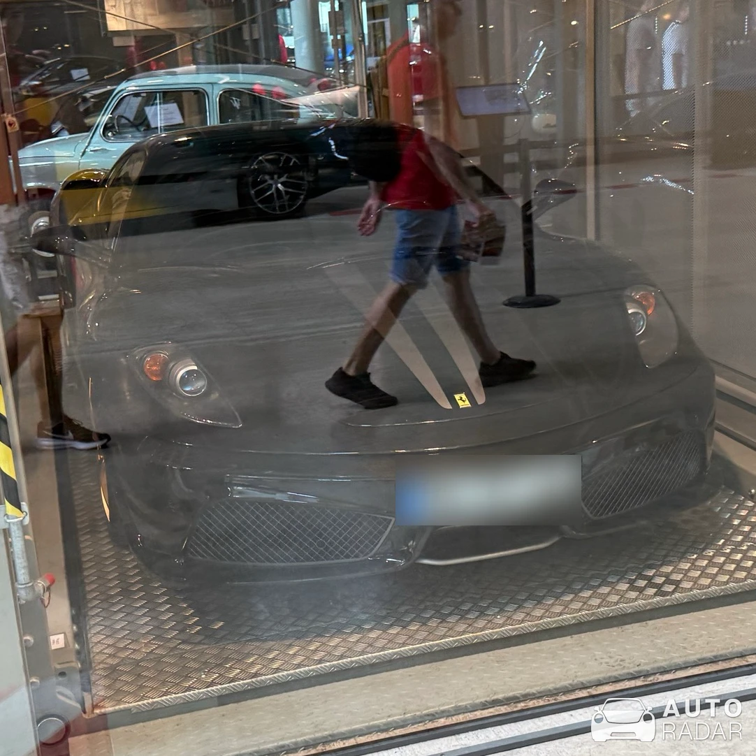 Ferrari F430 Scuderia spotted in München