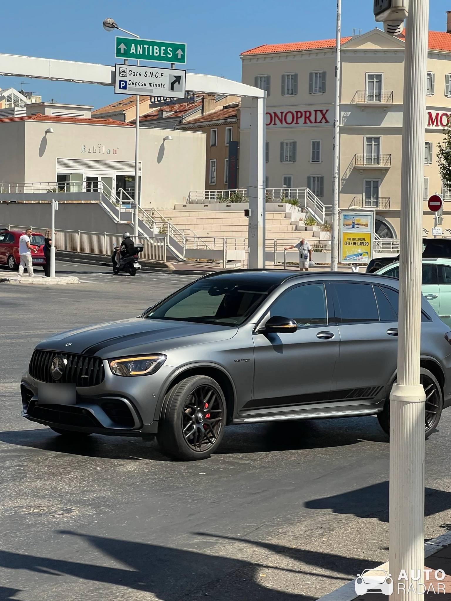 Mercedes-AMG GLC 63 spotted in Cannes