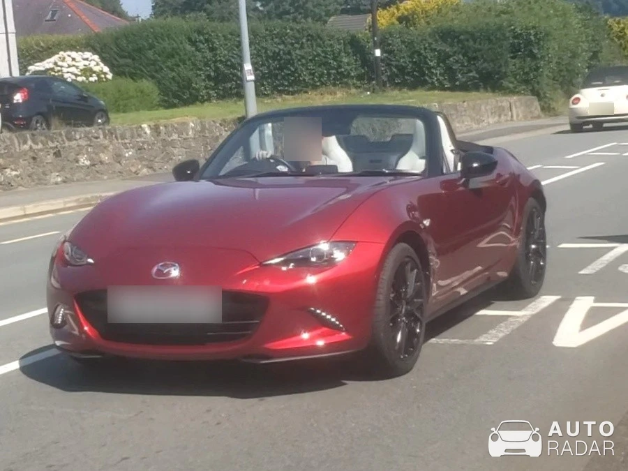 Mazda MX-5 spotted in Menai Bridge