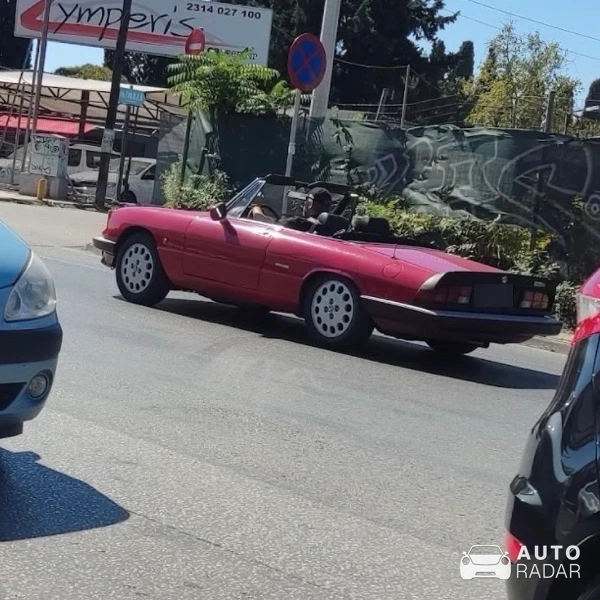 Alfa Romeo 4C Spider spotted in Oraiokastro