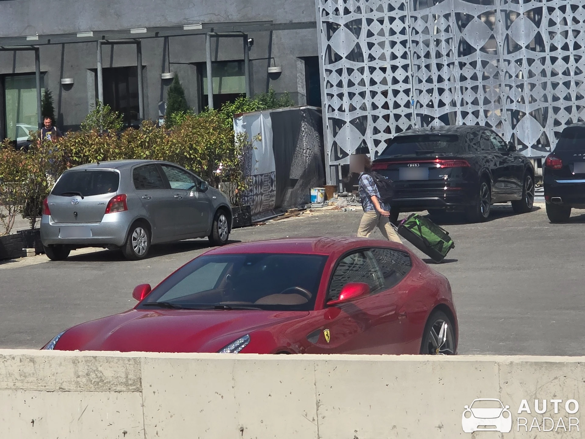 Ferrari FF spotted in Tirana
