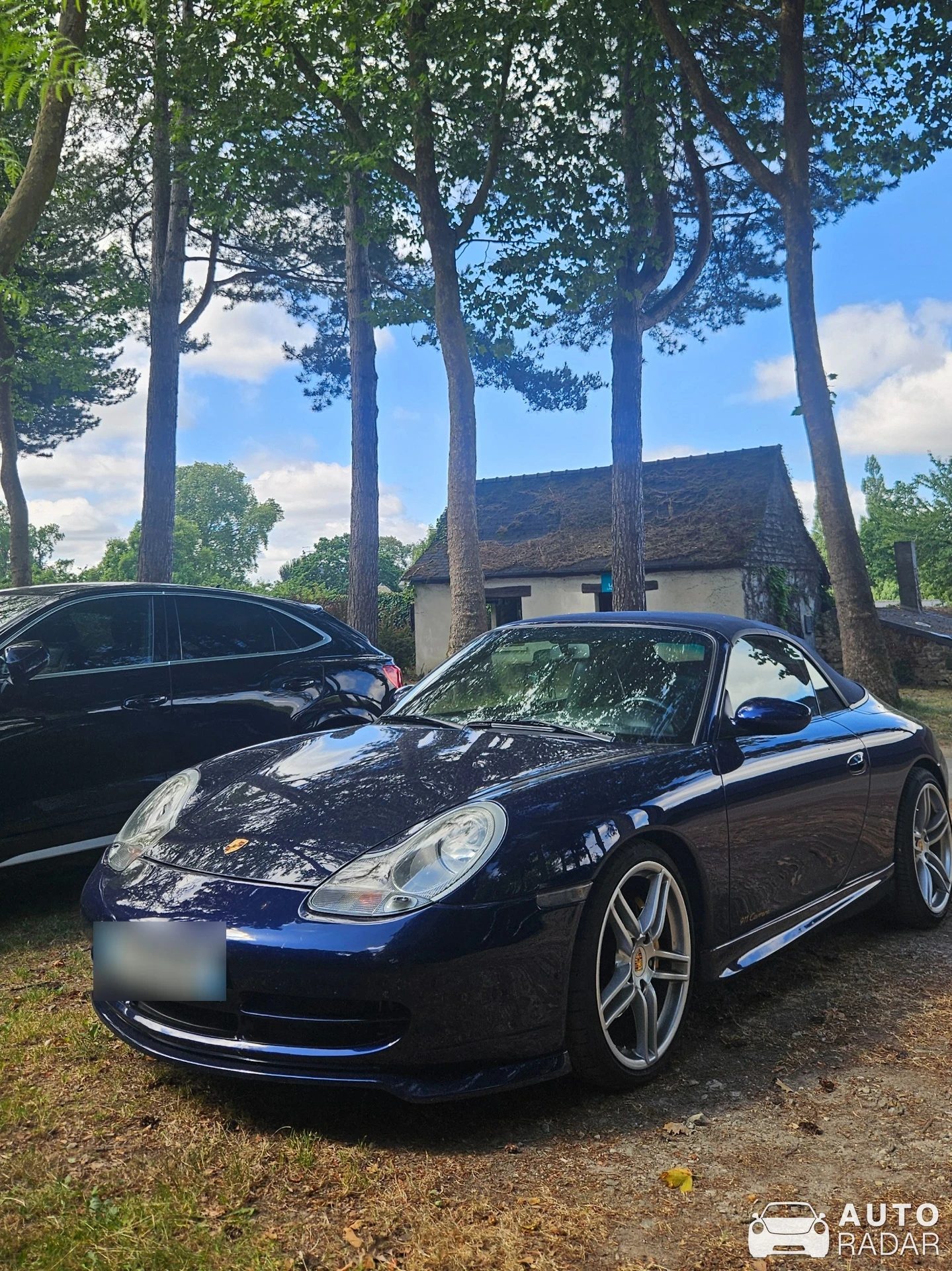 Porsche 996 Carrera Cabriolet spotted in Dol-de-Bretagne