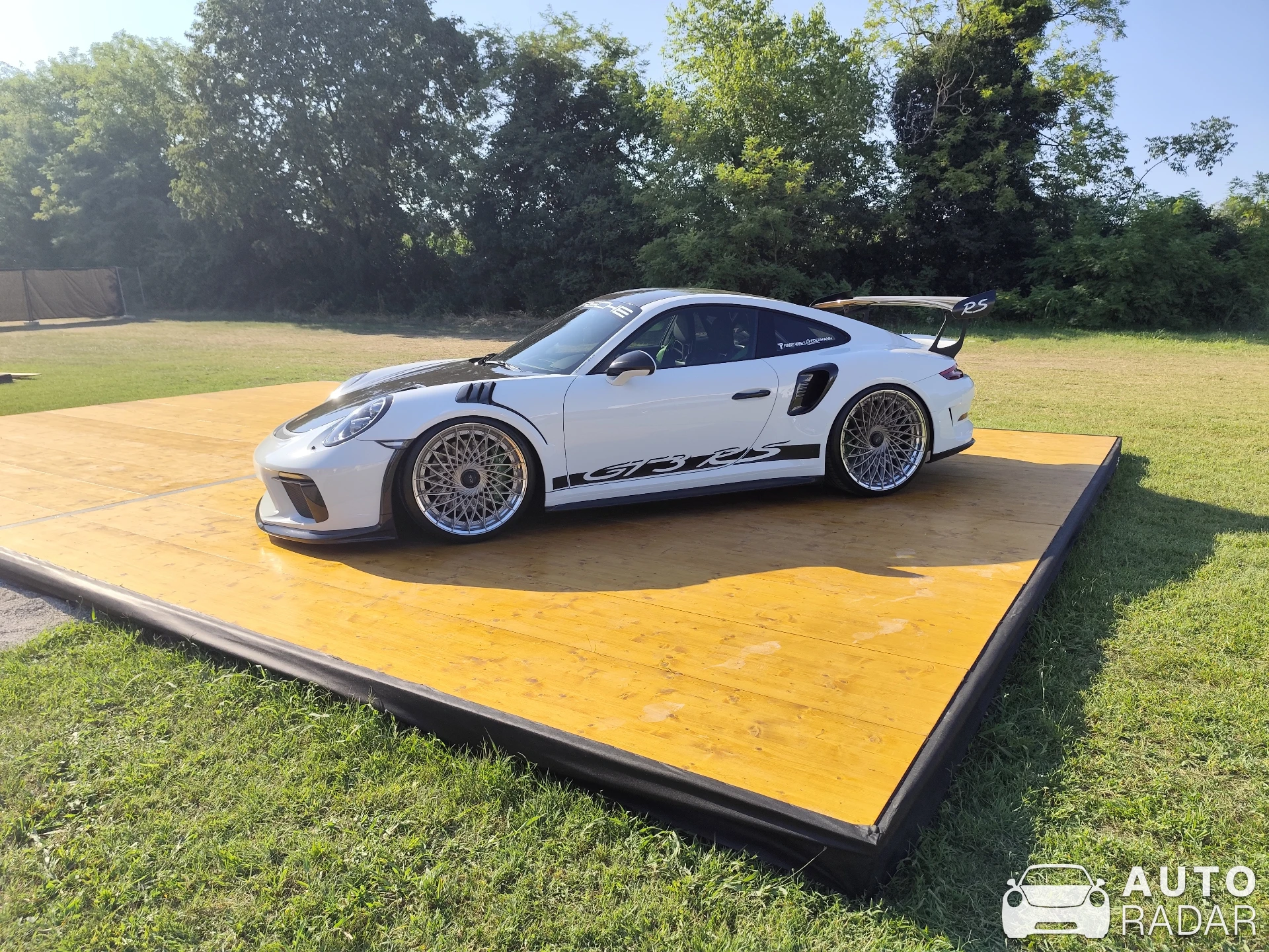 Porsche 991 GT3 RS MkII Weissach Package spotted in Monzambano
