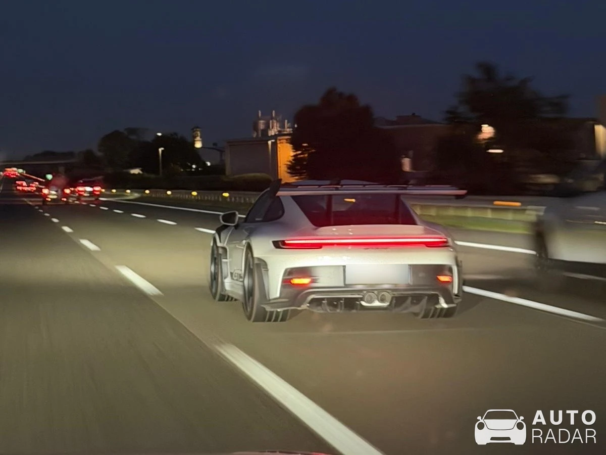 Porsche 992 GT3 RS MkI spotted in Adro