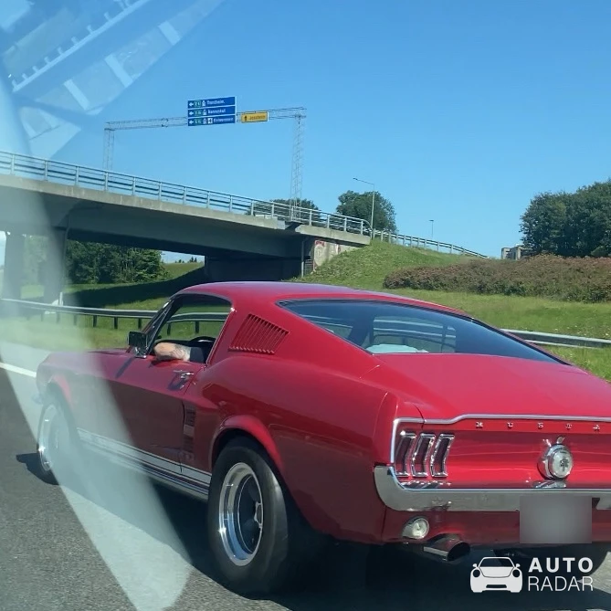 Ford Mustang Fastback Coupé spotted in Minnesund