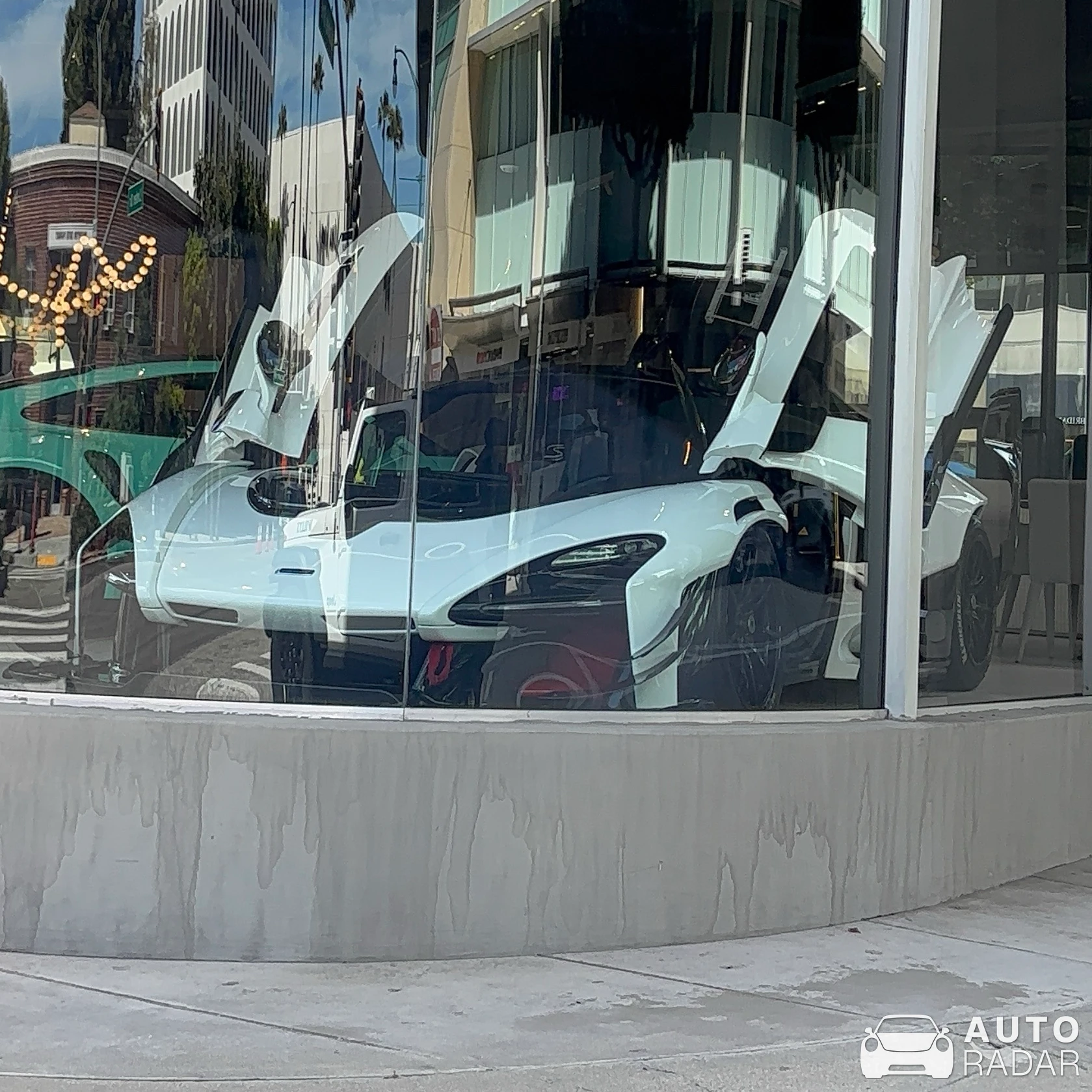 McLaren Senna GTR spotted in Beverly Hills