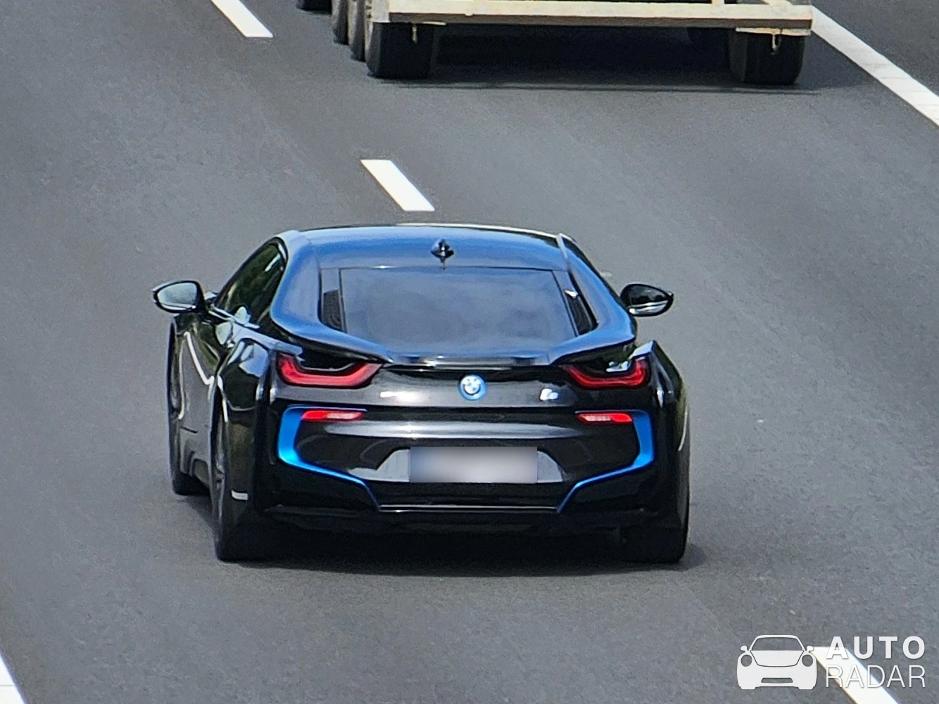 BMW i8 spotted in Heerlen