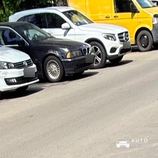 BMW 5 Series E39 spotted in Dmitrov