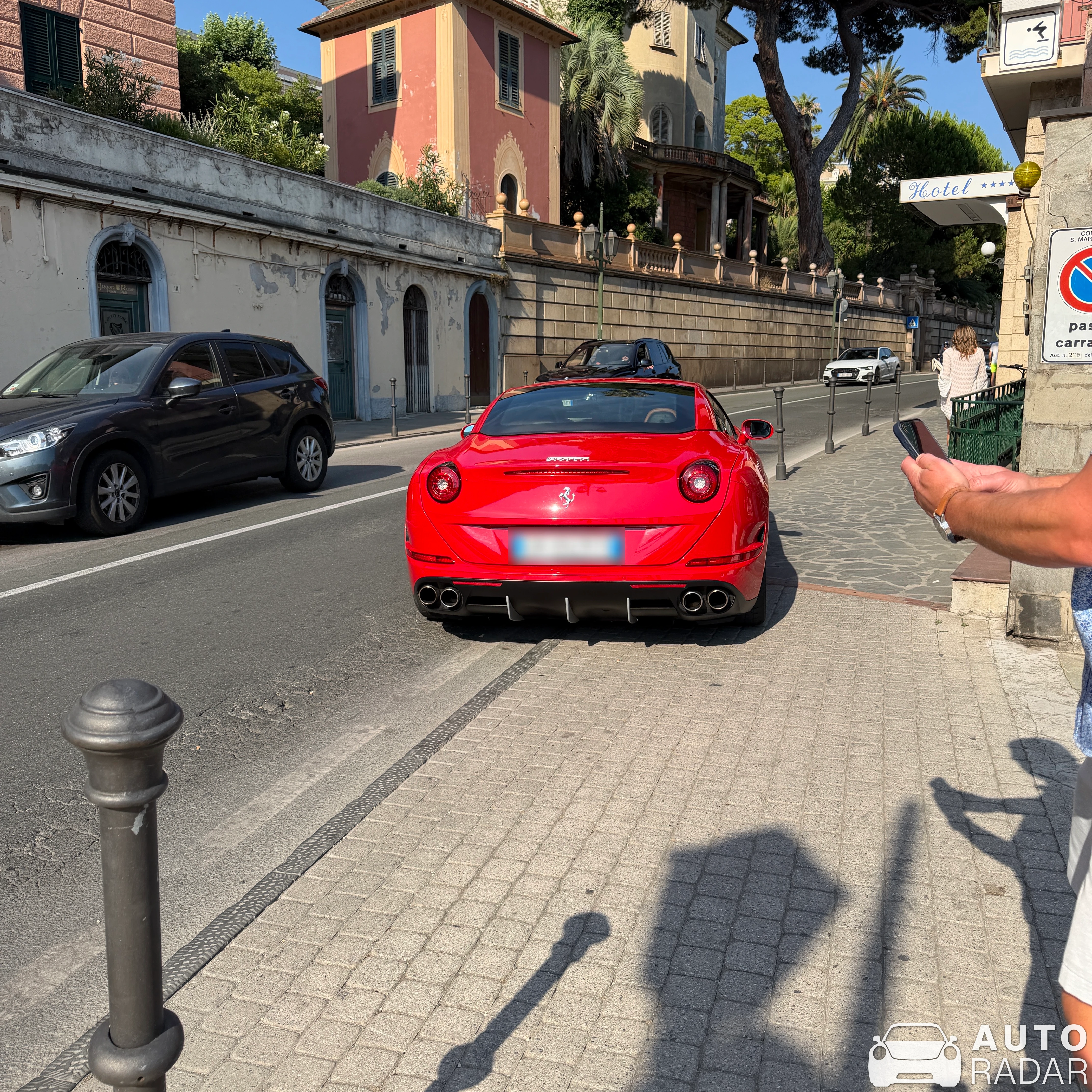 Ferrari California T spotted in Santa Margherita Ligure