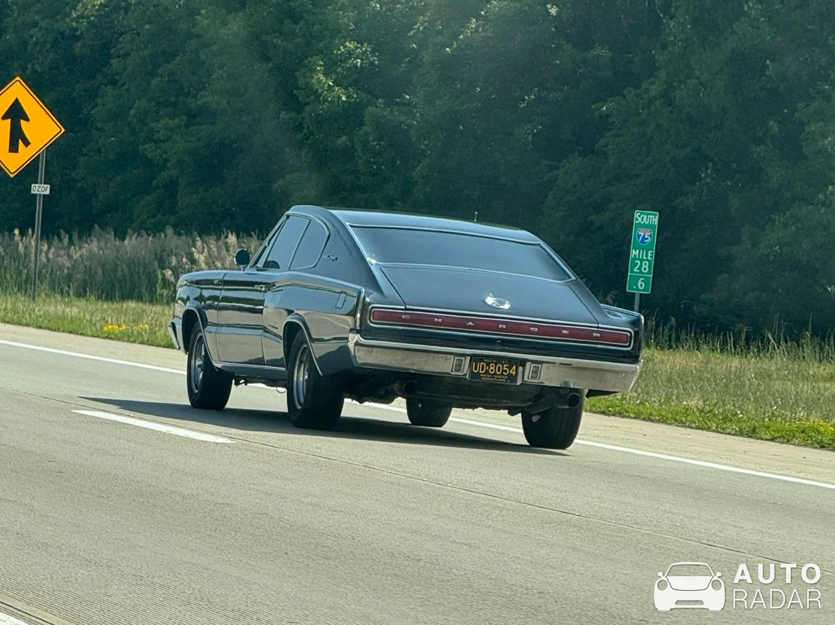 Dodge Charger R/T spotted in Troy