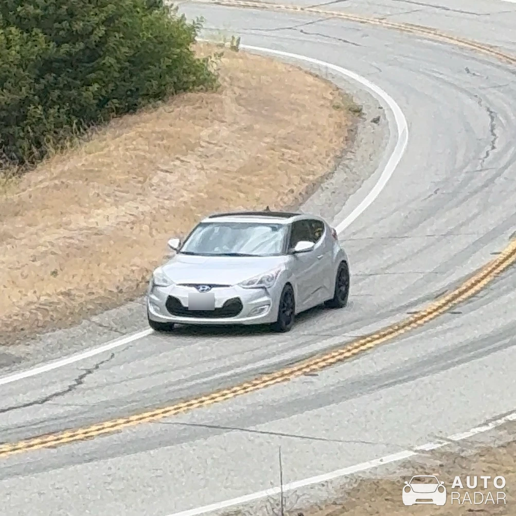 Hyundai Veloster spotted in Malibu