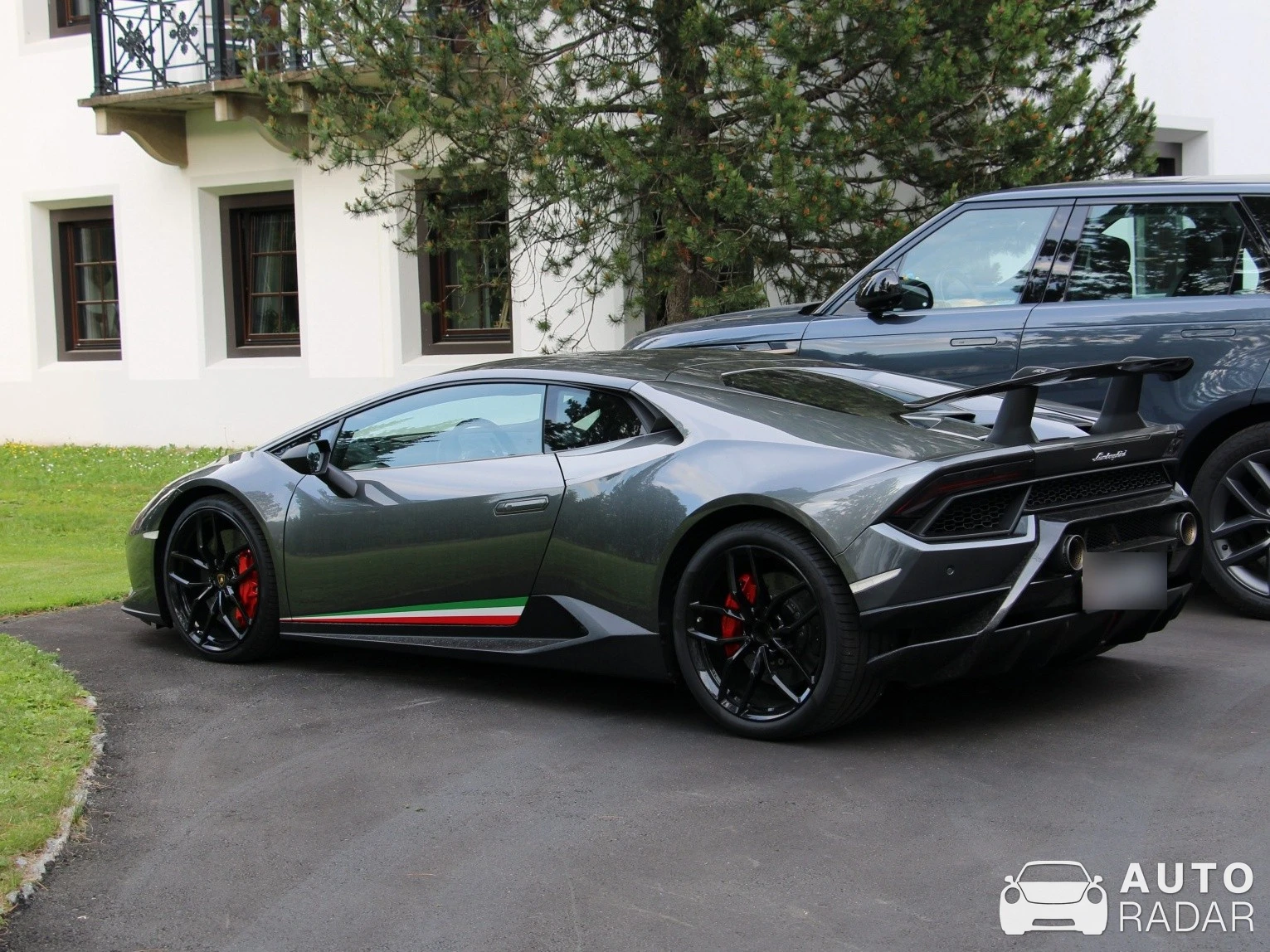 Lamborghini Huracán LP640-4 Performante spotted in St. Moritz