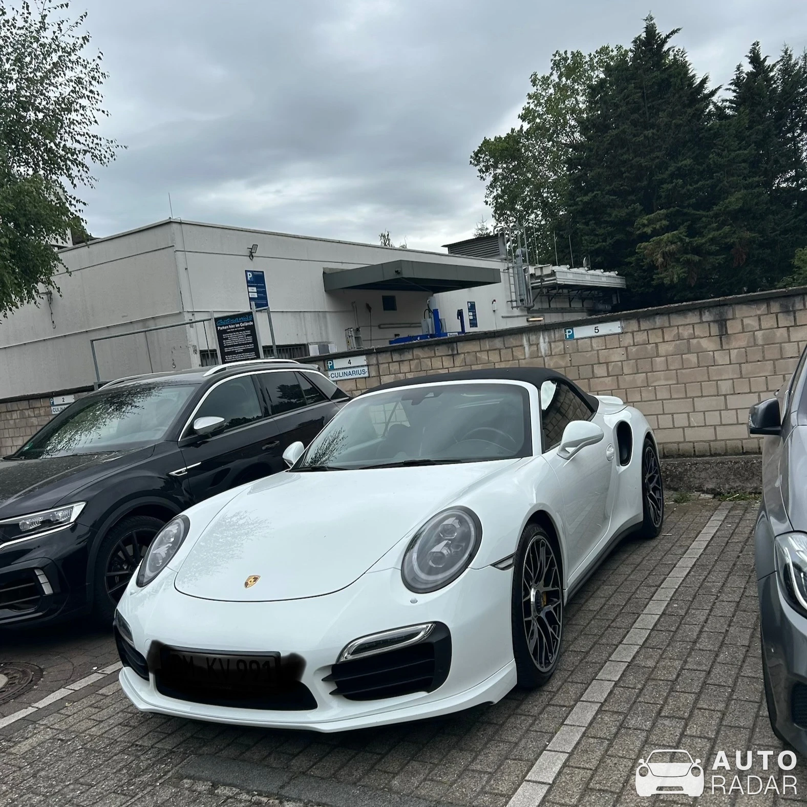 Porsche 991 Turbo S Cabriolet MkI spotted in Köln, Germany