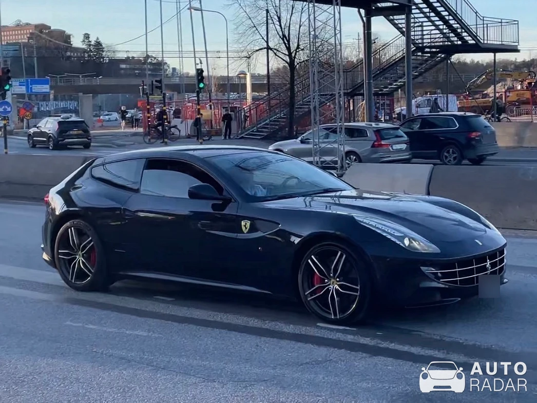 Ferrari FF spotted in Stockholm