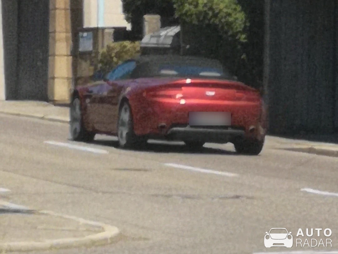 Aston Martin DB7 spotted in Stuttgart