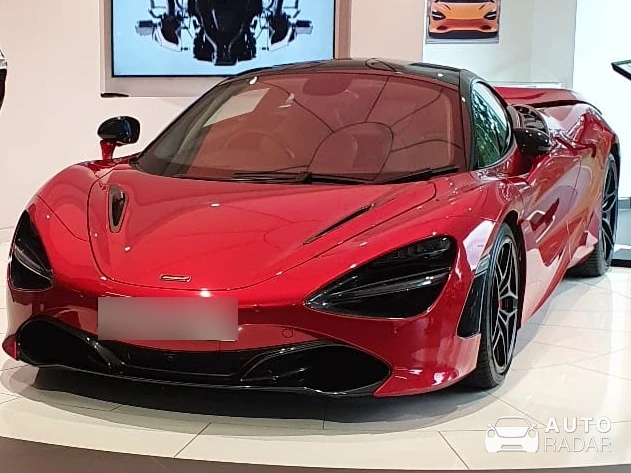 McLaren 720S spotted in Handforth