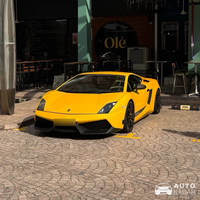 Lamborghini Gallardo spotted in Singapore