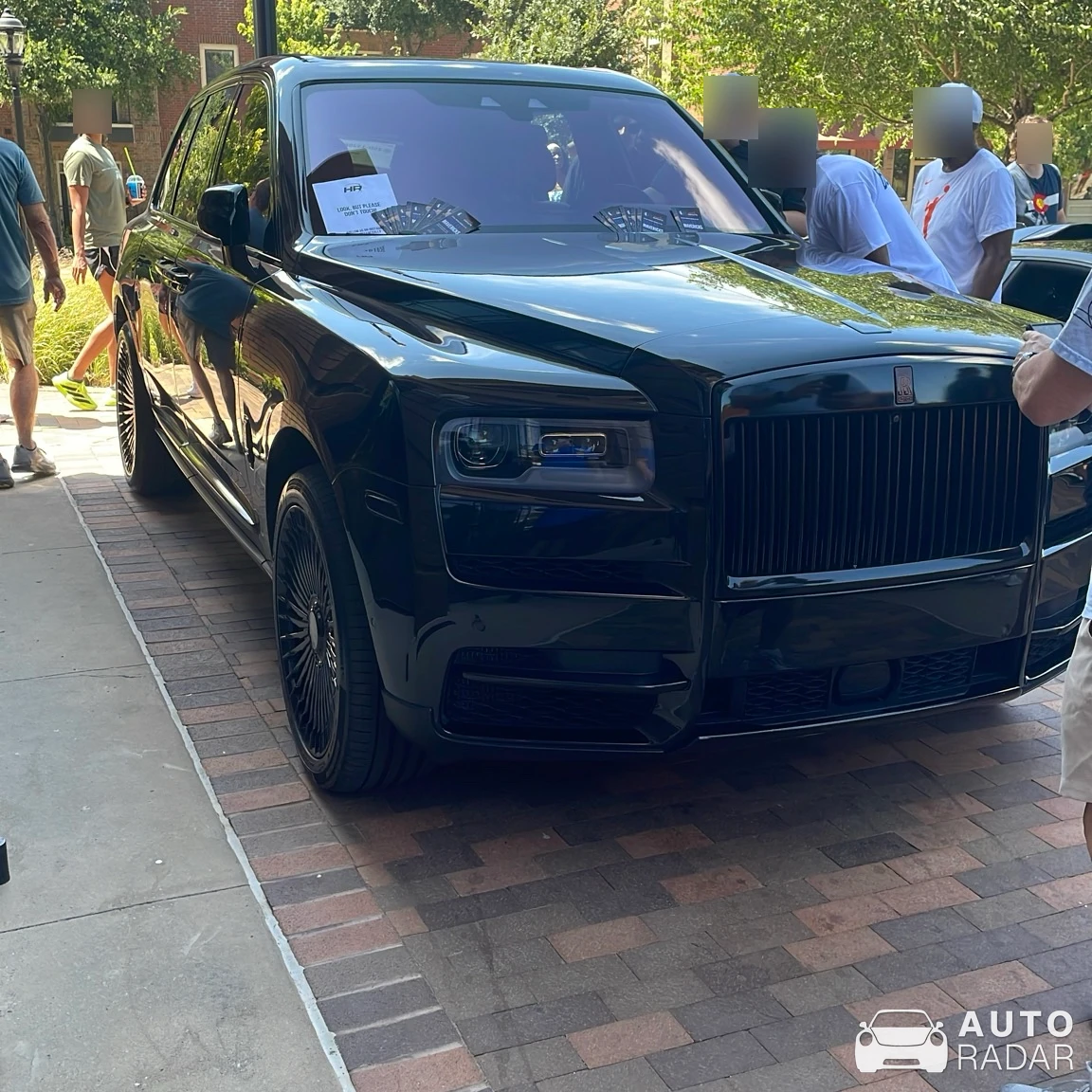 Rolls-Royce Cullinan spotted in Grapevine