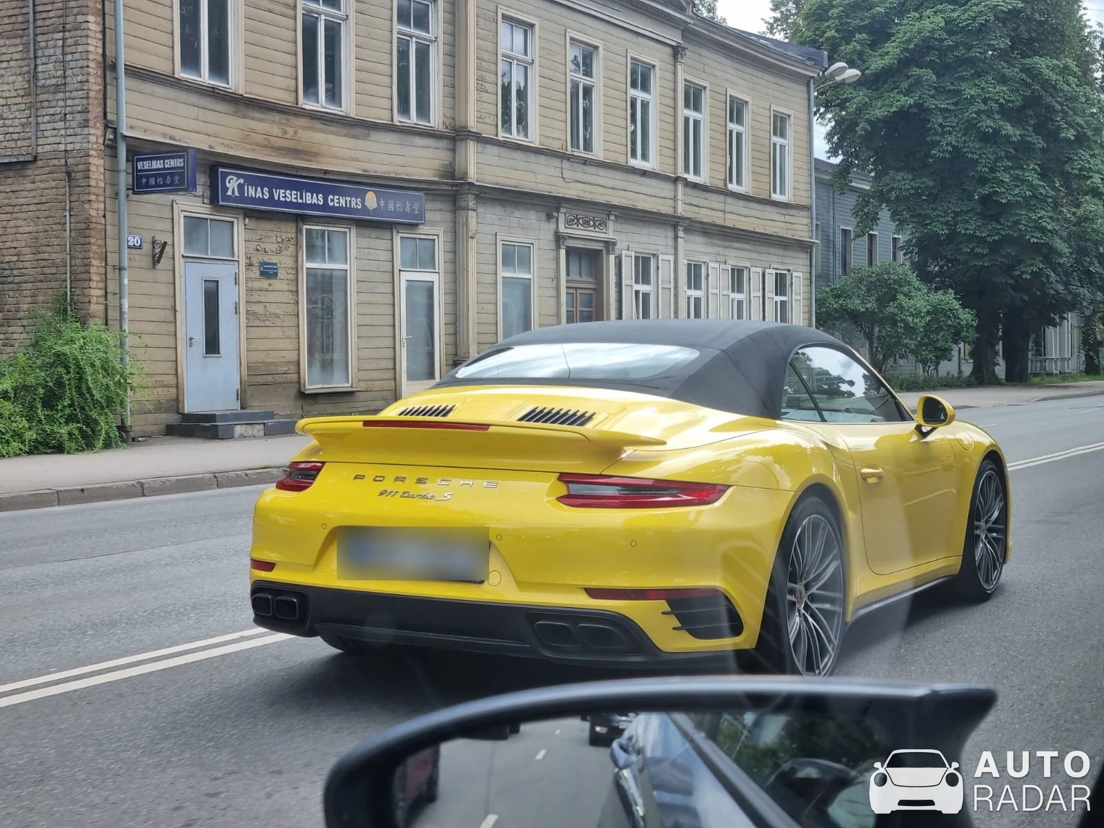 Porsche 991 Turbo S Cabriolet MkII spotted in Vaive