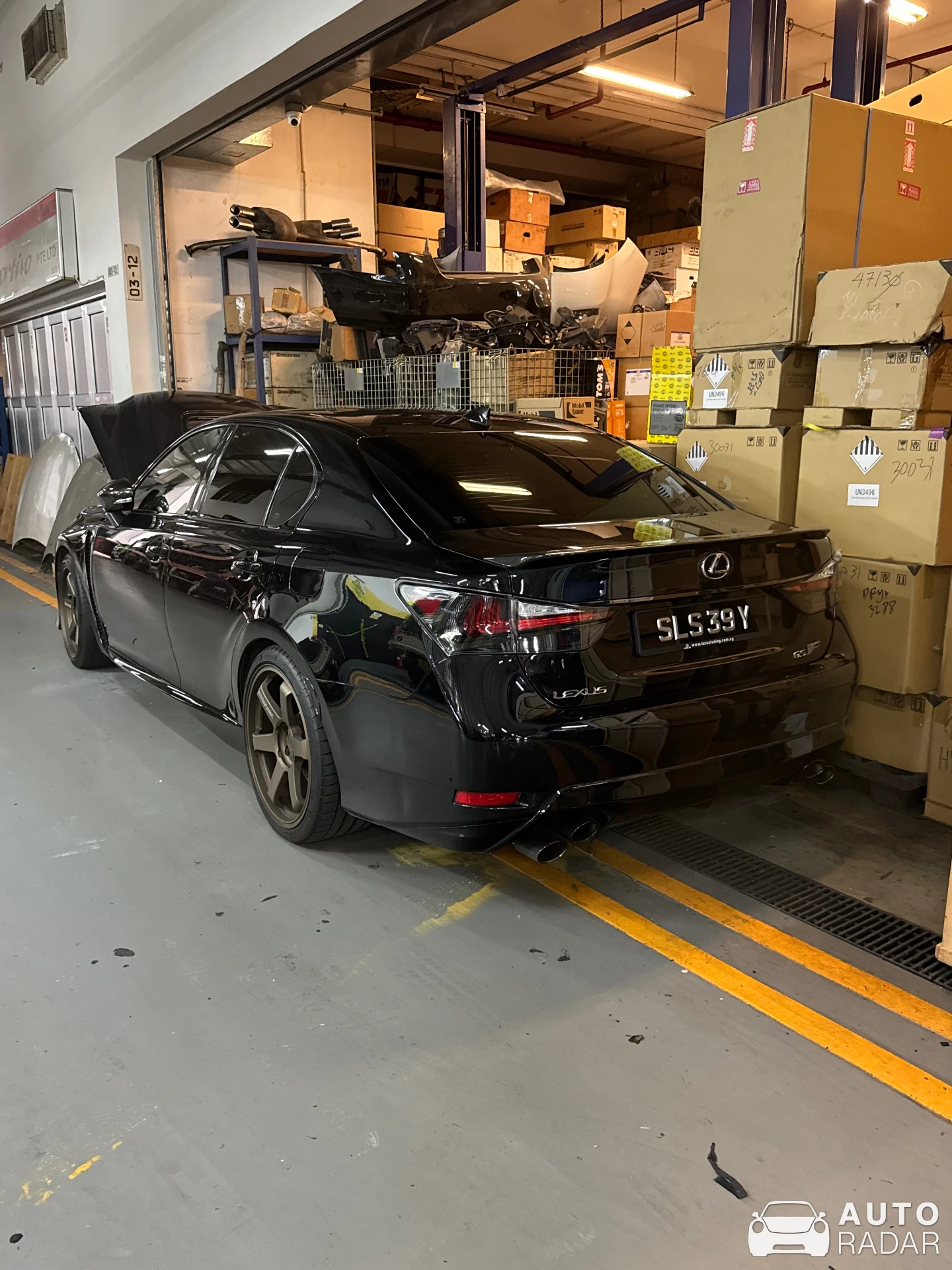 Lexus GS spotted in Singapore