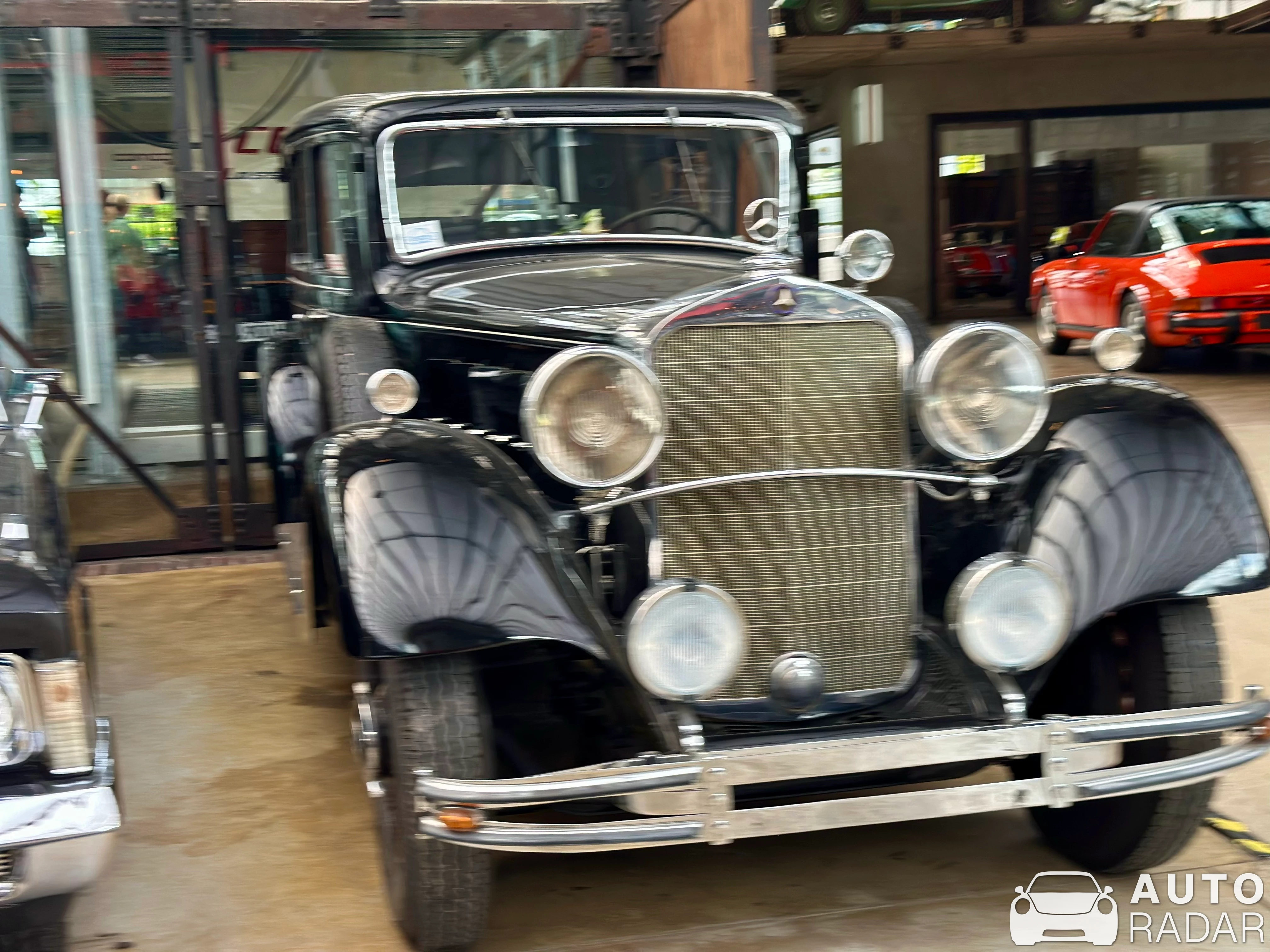 Mercedes-Benz 200 C W21 spotted in Düsseldorf