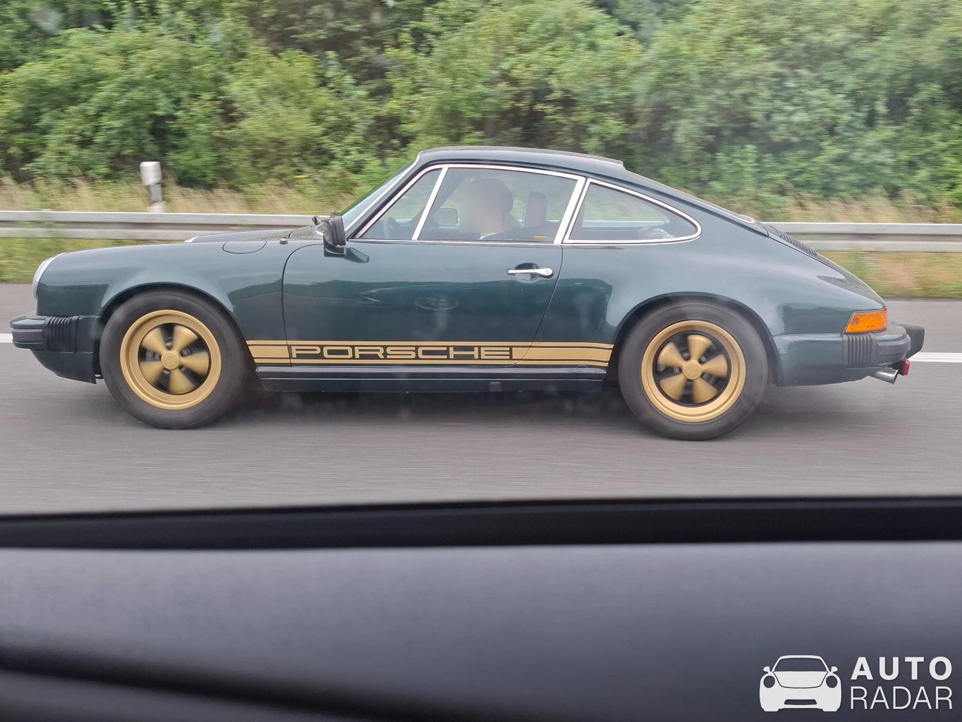 Porsche 911 SC spotted in Leipzig