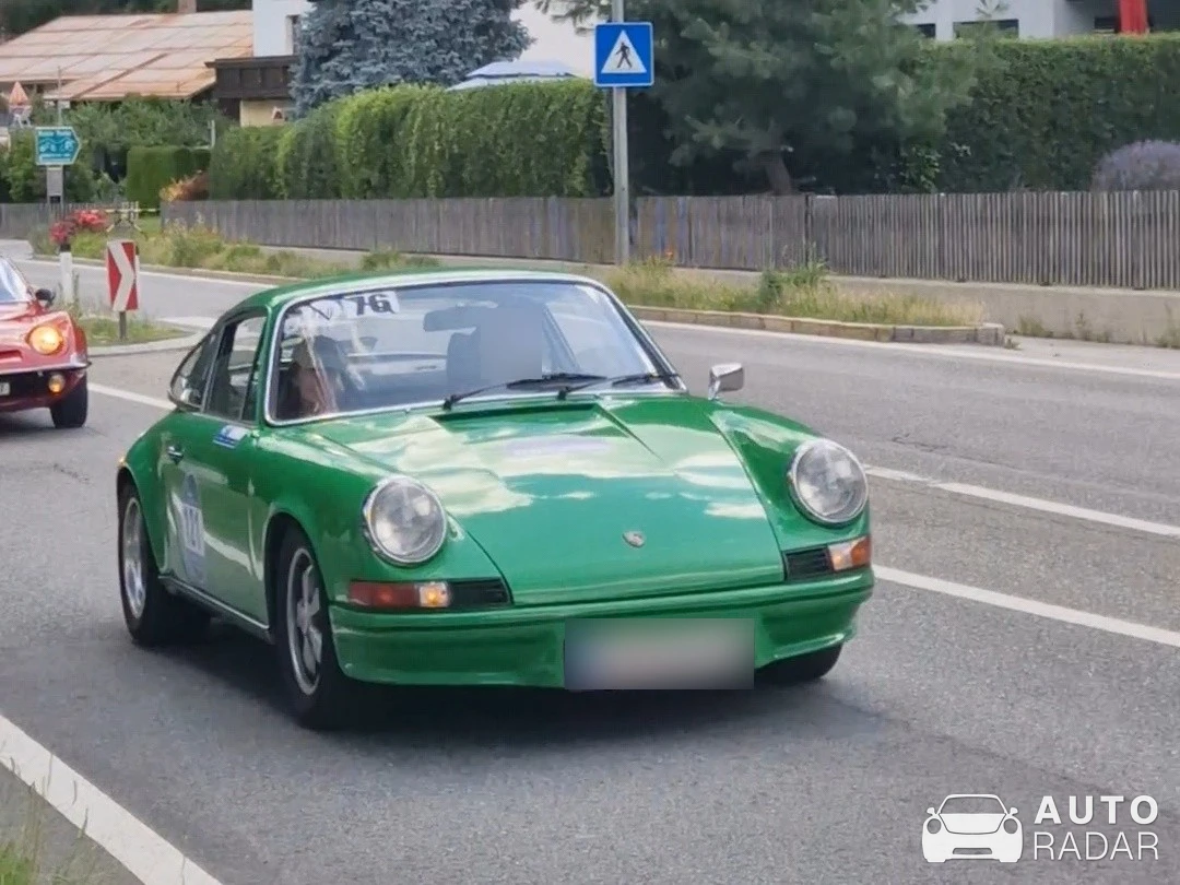 Porsche 911 Carrera RS 2.7 spotted in Serfaus