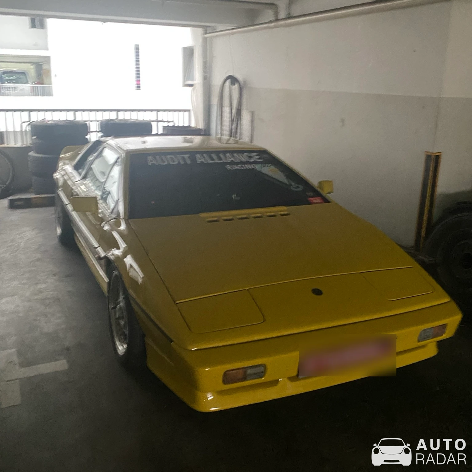 Lotus Esprit Turbo spotted in Singapore
