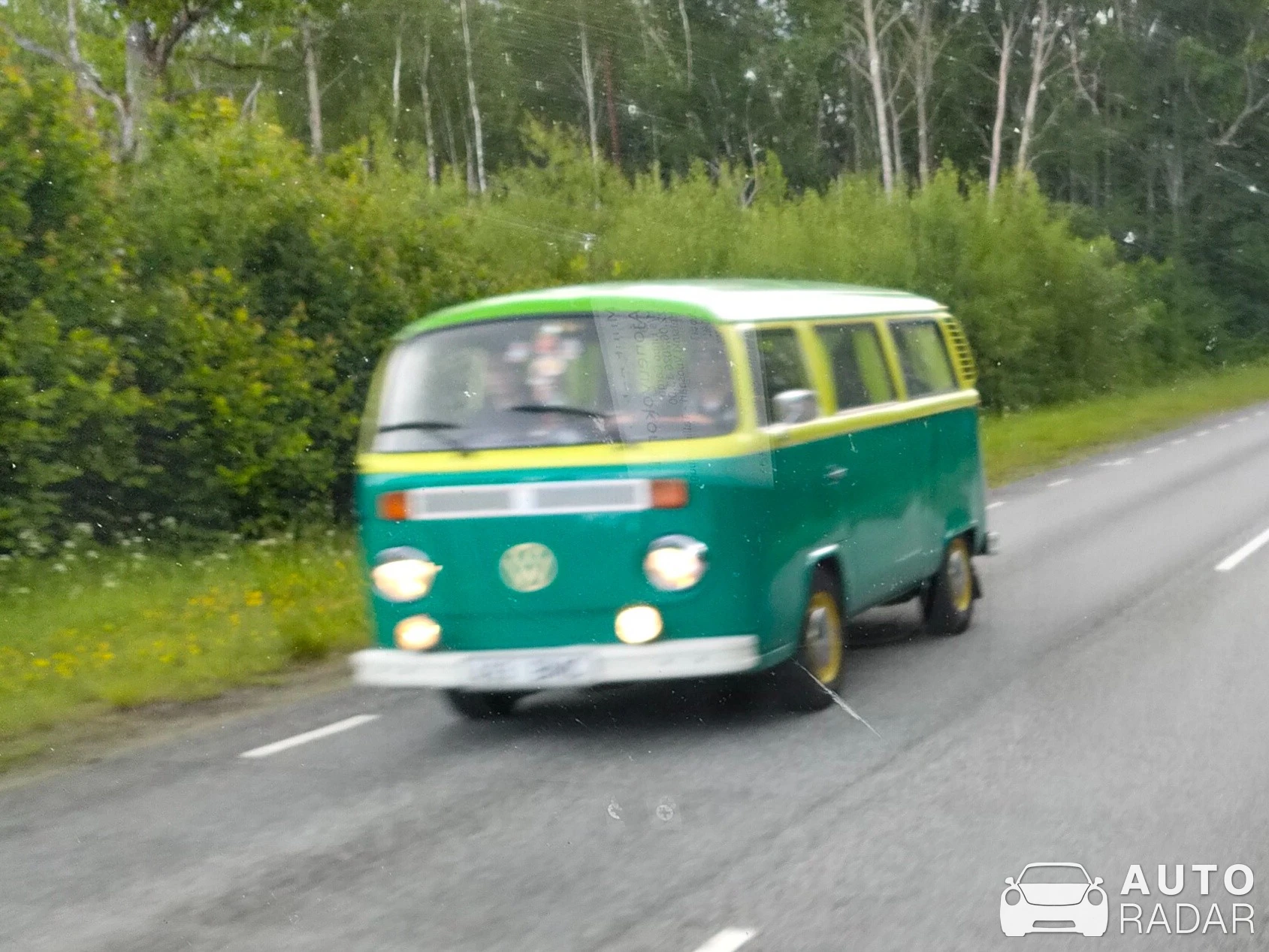 Volkswagen T2 spotted in Ridase