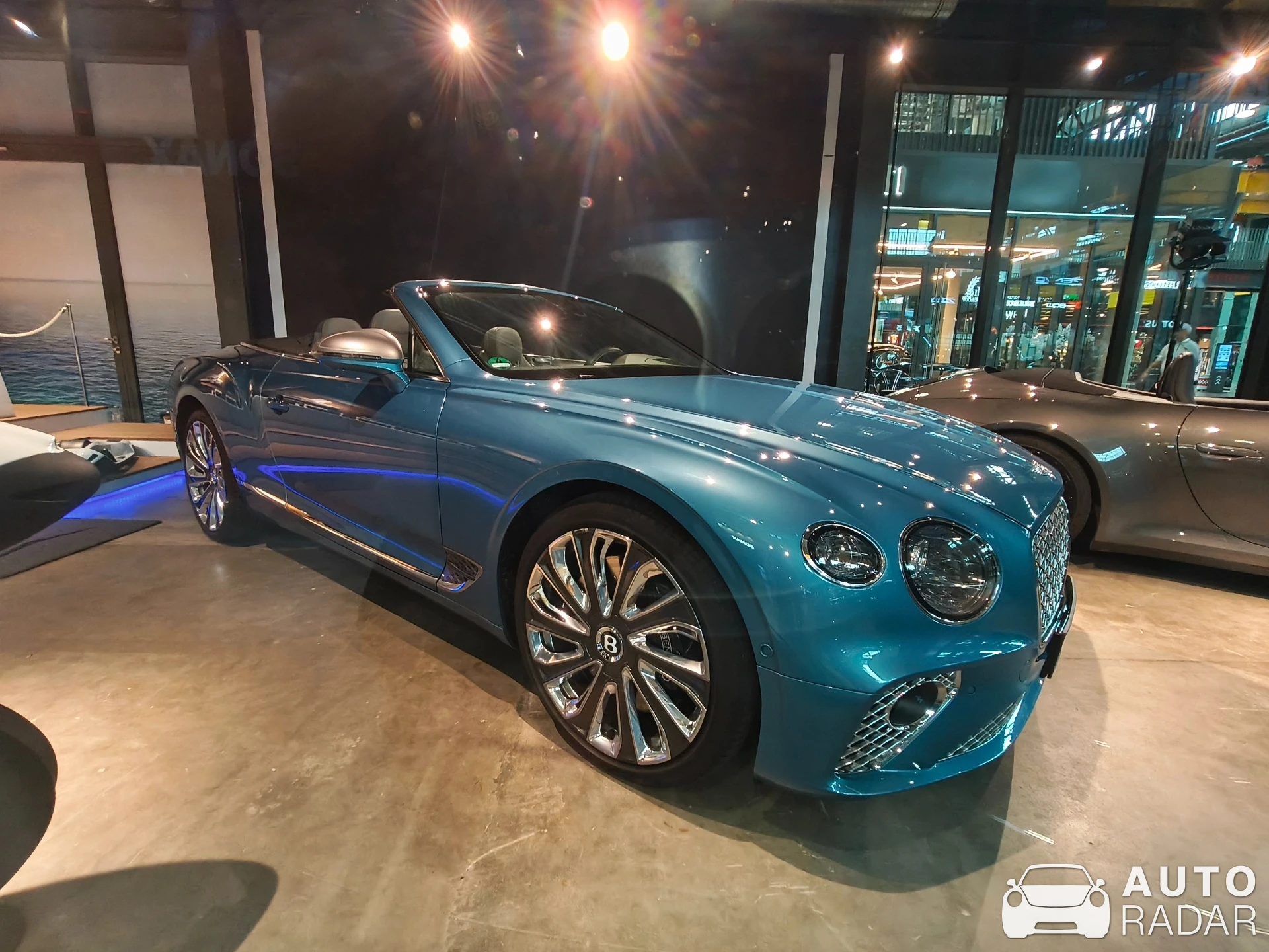 Bentley Continental GTC V8 2020 Mulliner spotted in München