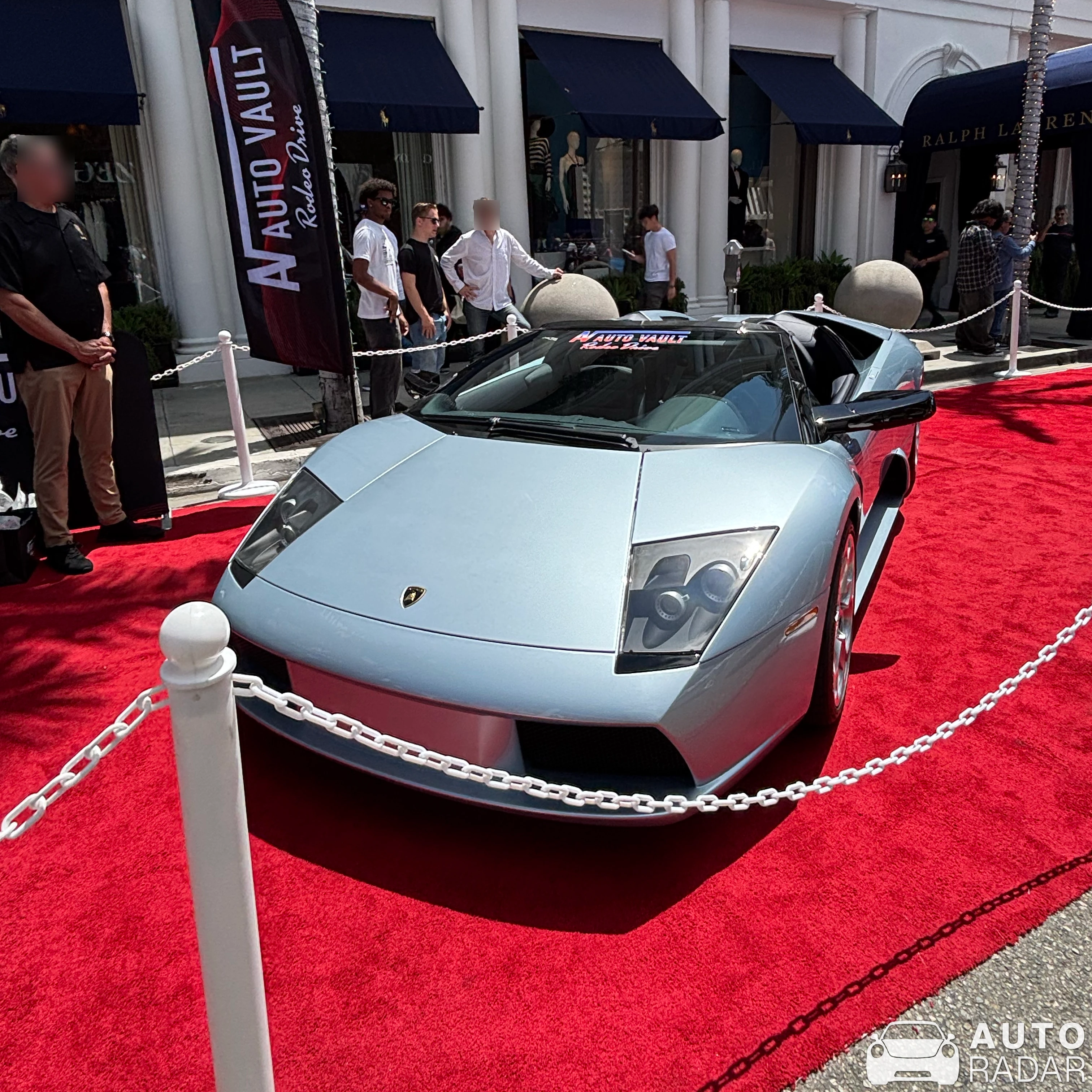 Lamborghini Murciélago Roadster spotted in Beverly Hills