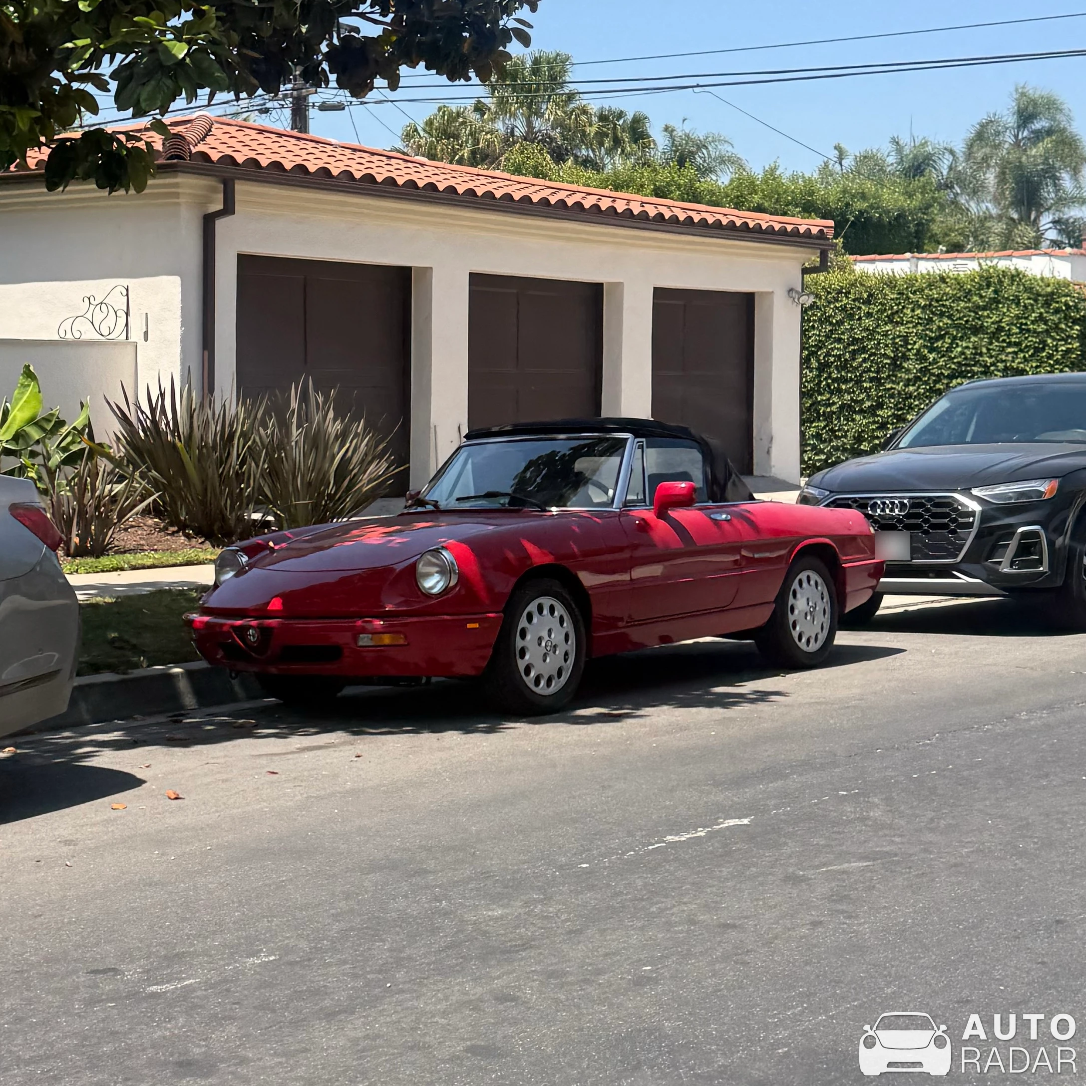 Alfa Romeo 2000 Spider Veloce spotted in Los Angeles
