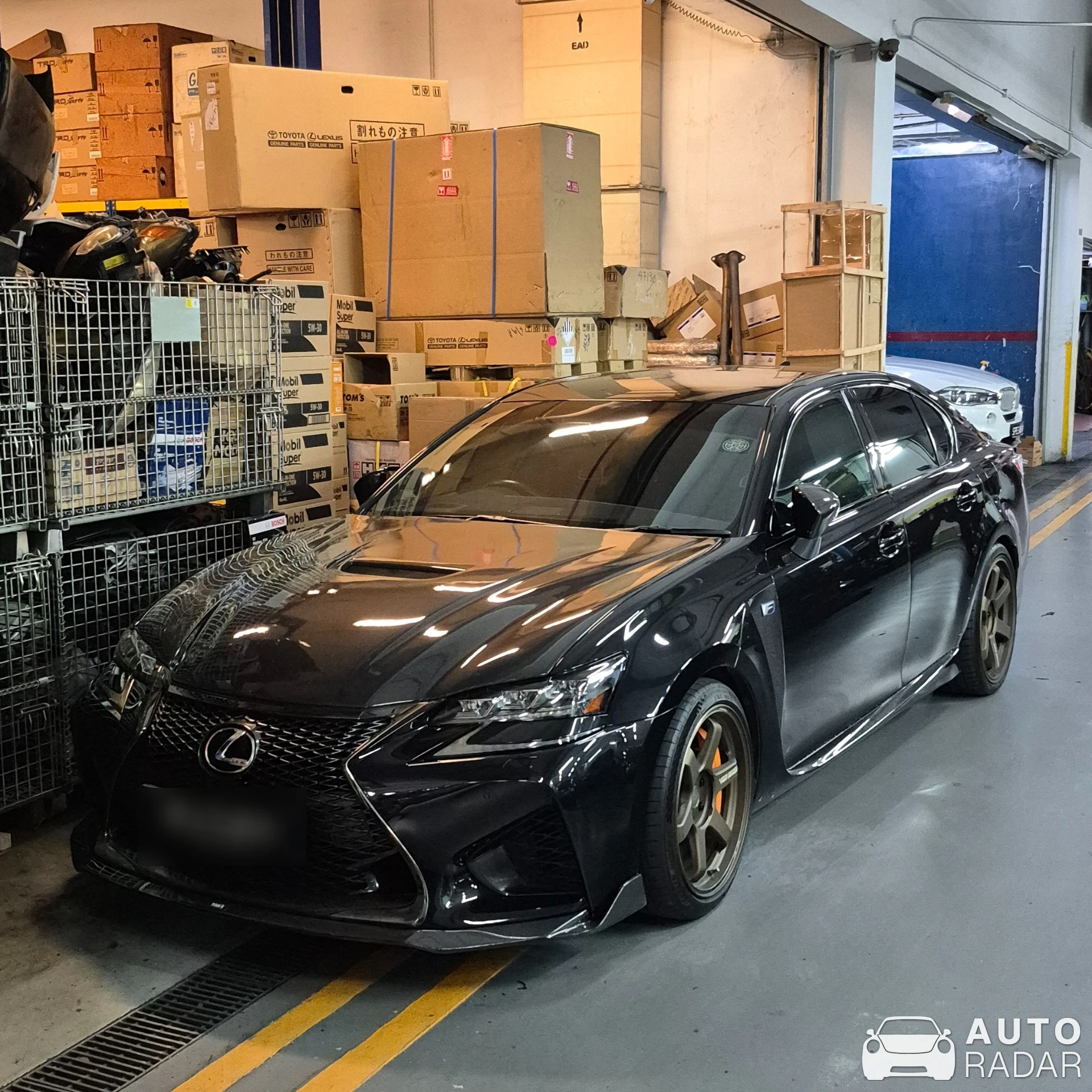 Lexus GS spotted in Singapore