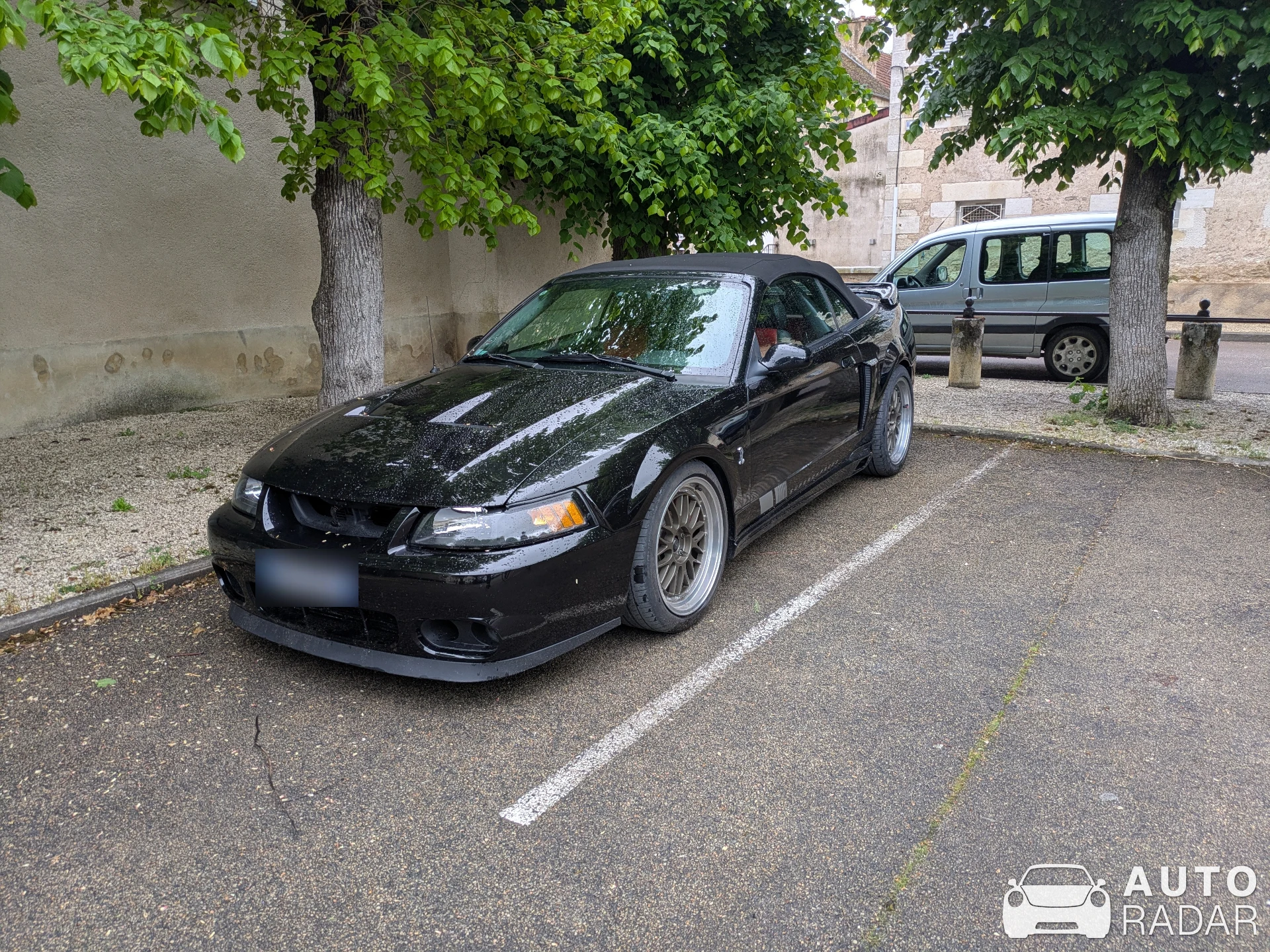 Ford Mustang Shelby GT Convertible spotted in L'Isle-sur-Serein