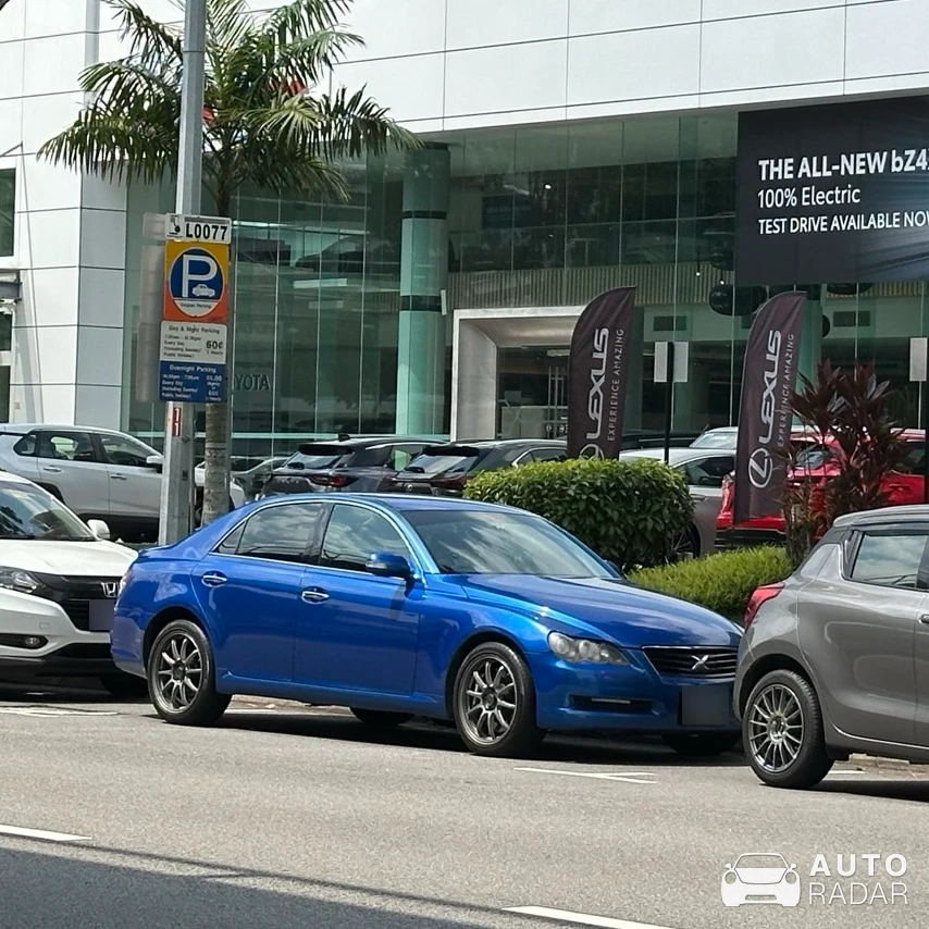 Toyota Mark X GRMN spotted in Singapore