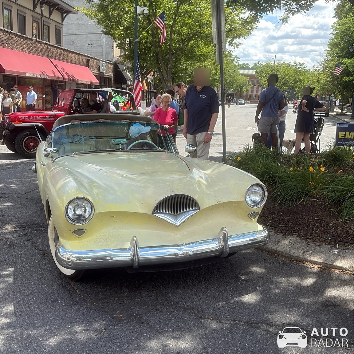 Kaiser Darrin 161 spotted in Florham Park