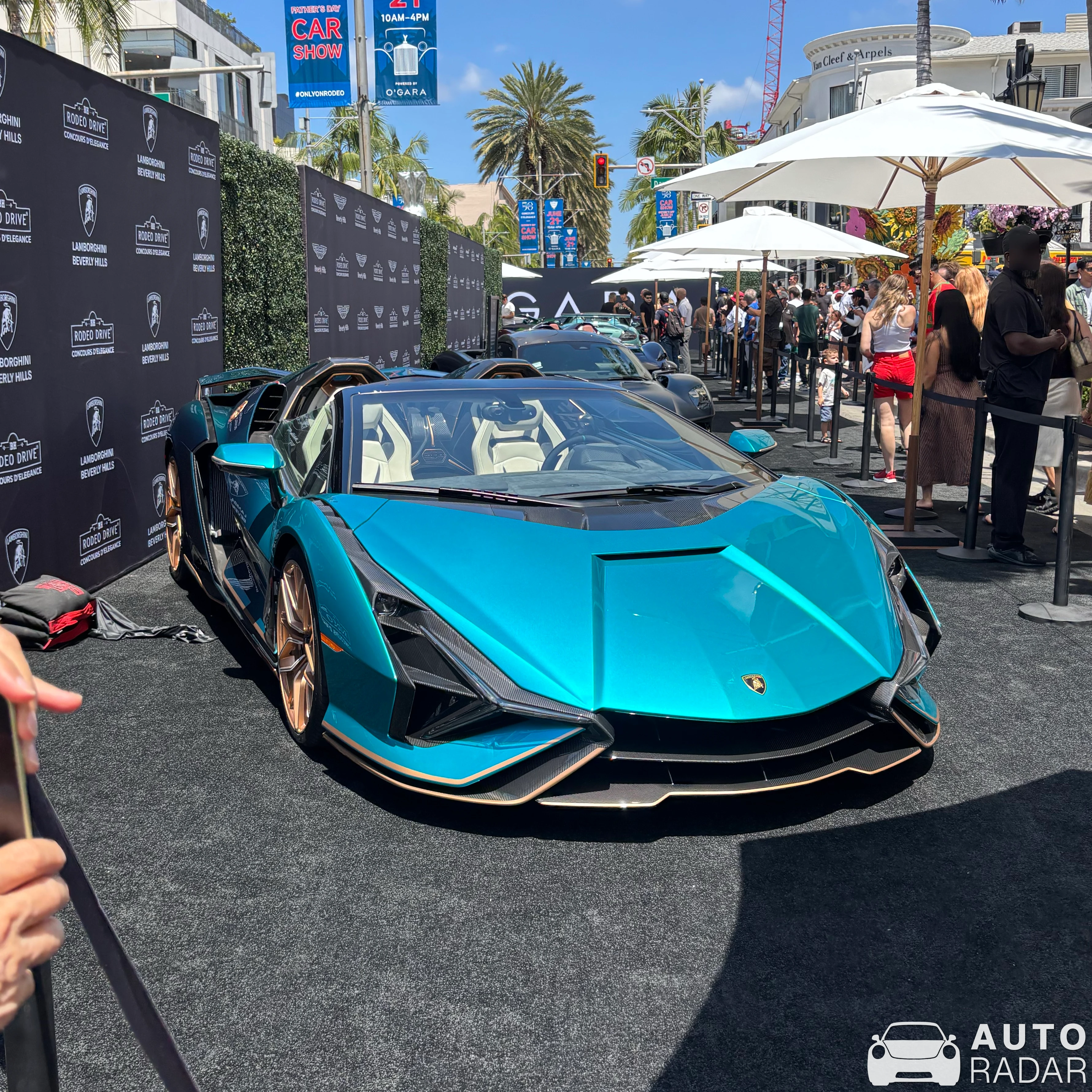 Lamborghini Sián spotted in Beverly Hills