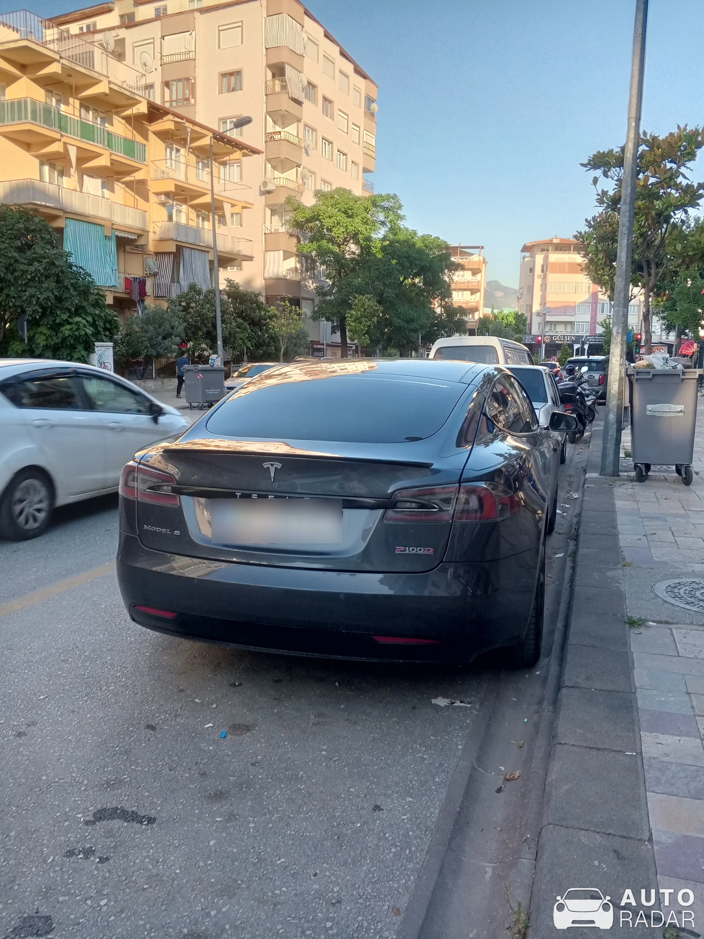 Tesla Model S spotted in Pamukkale