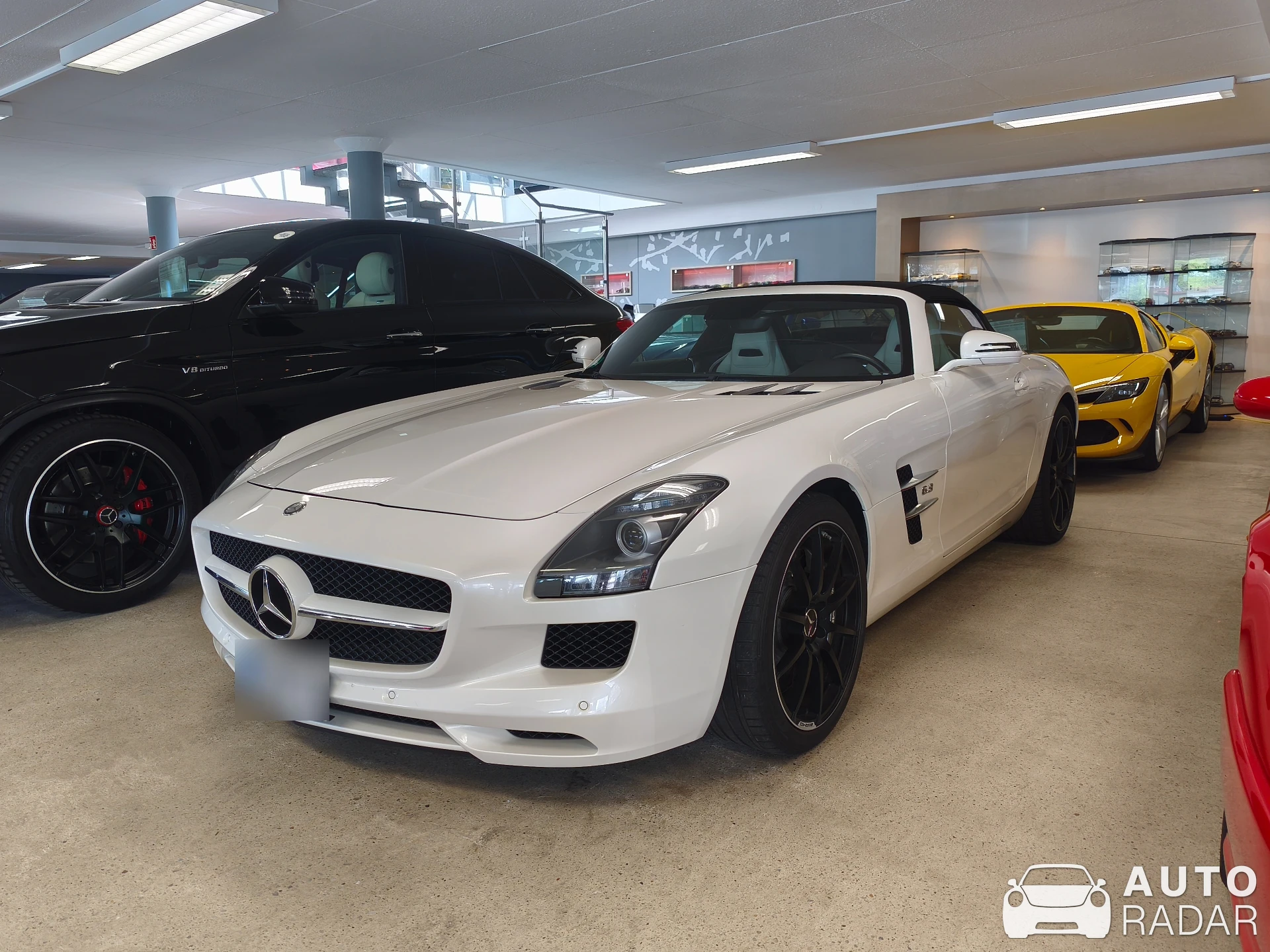 Mercedes-Benz SLS AMG Roadster spotted in Chemnitz