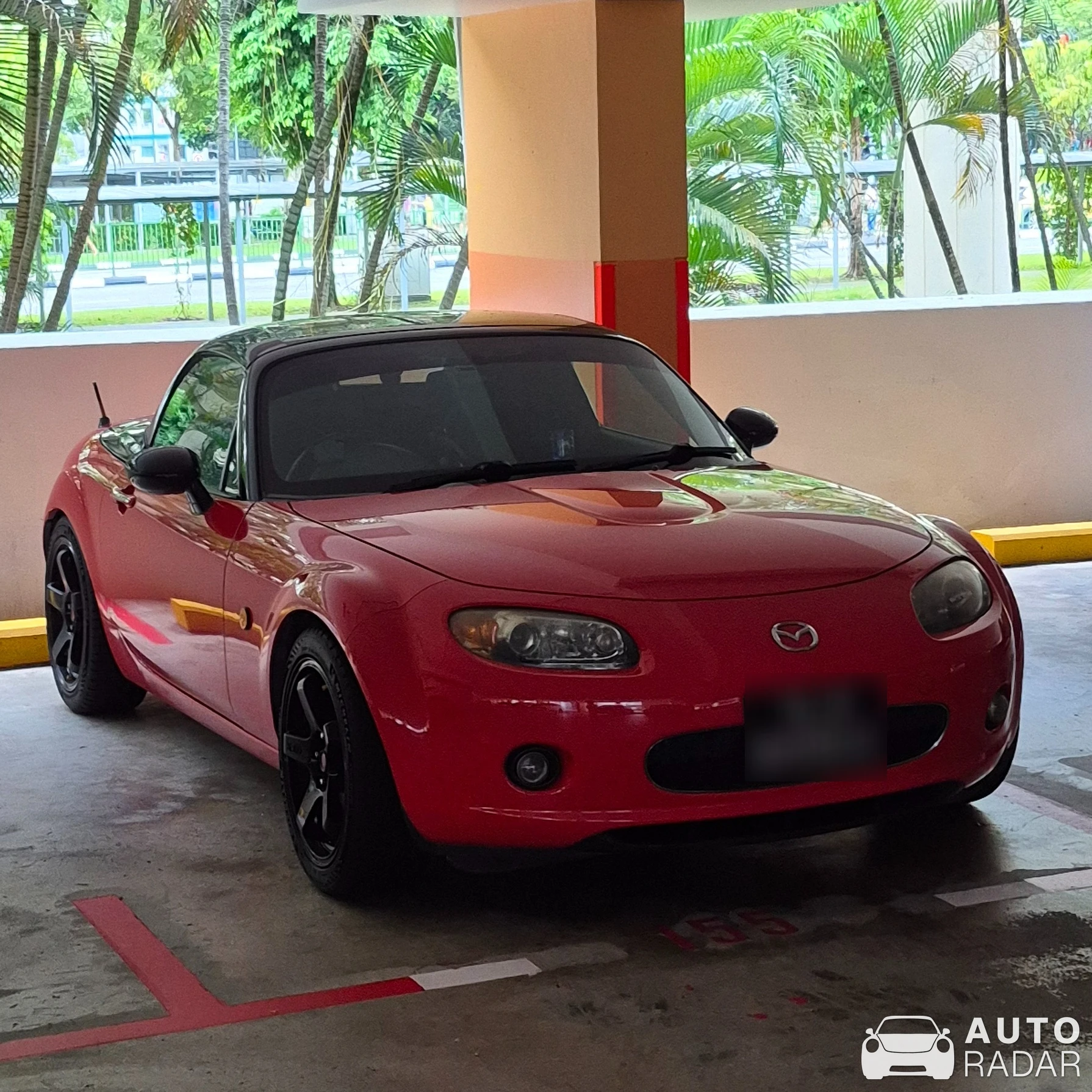 Mazda MX-5 NC spotted in Singapore