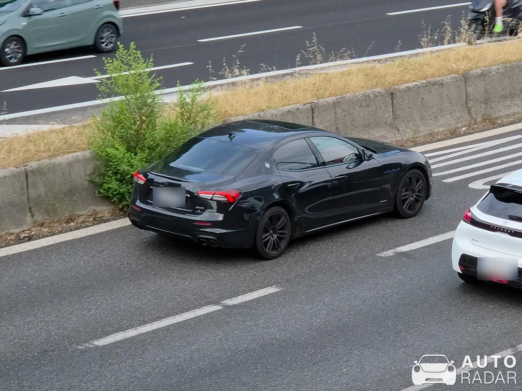 Maserati Ghibli spotted in Milano
