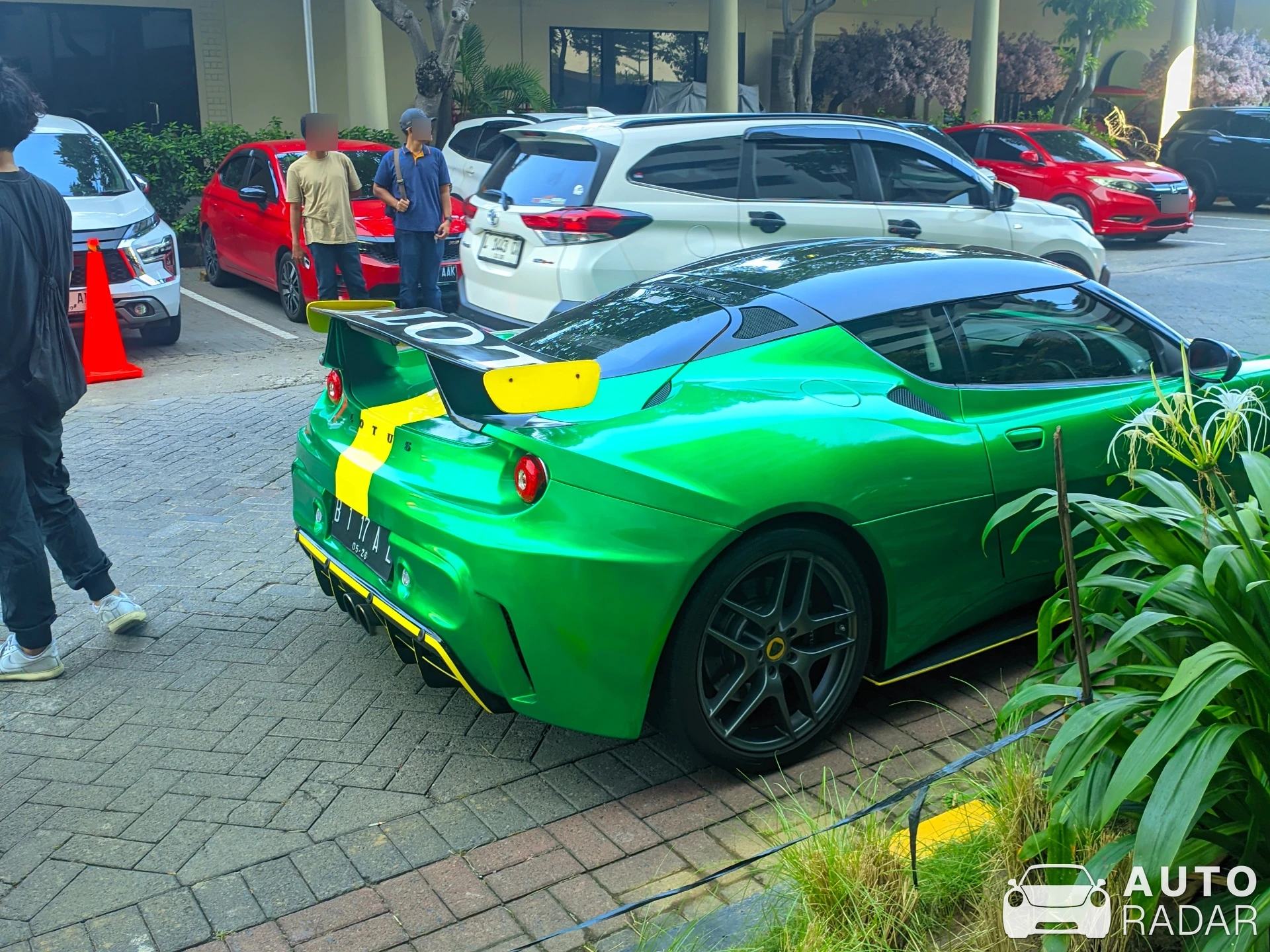 Lotus Evora GTE spotted in Surabaya